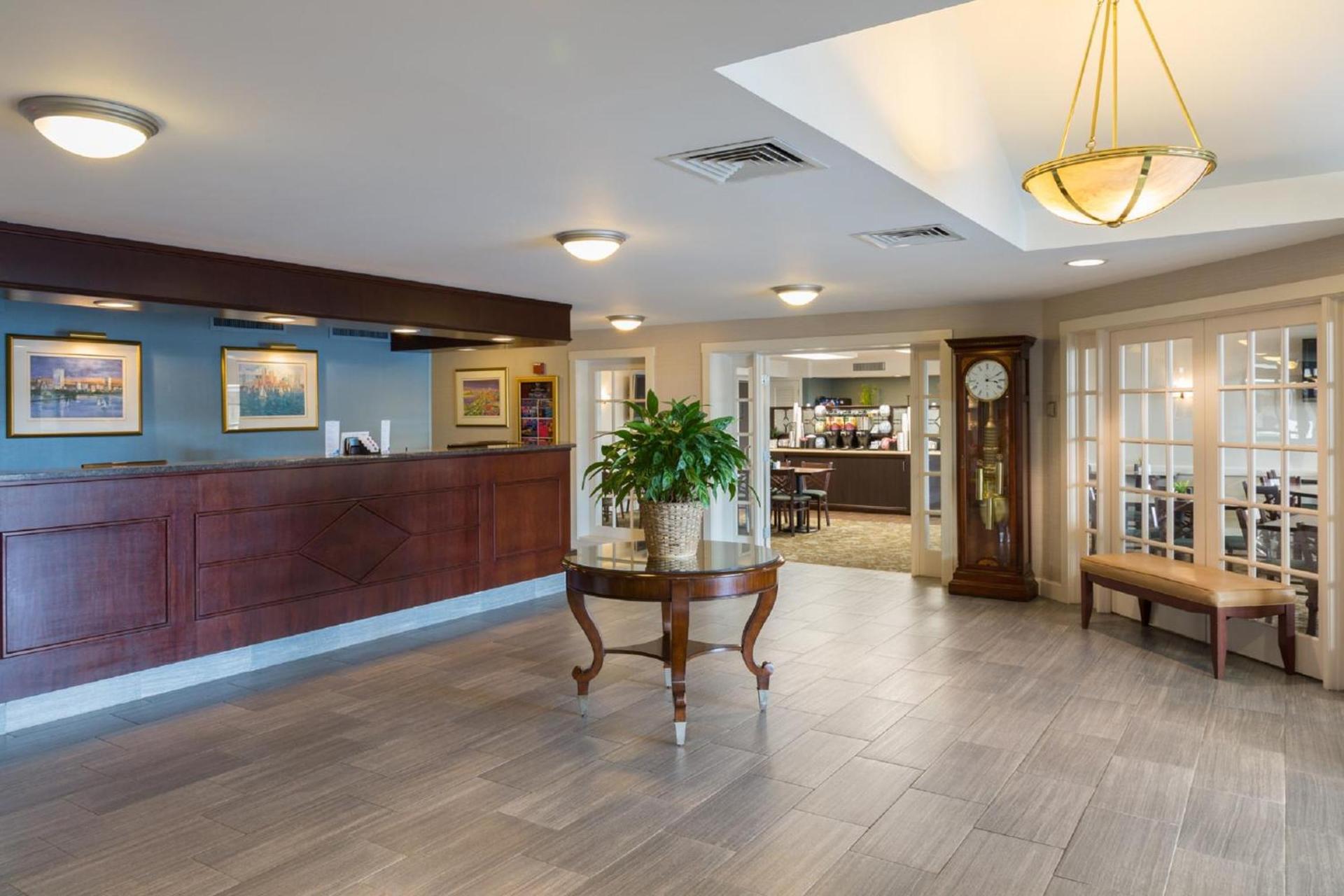 Ramada by Wyndham Boston photo 23