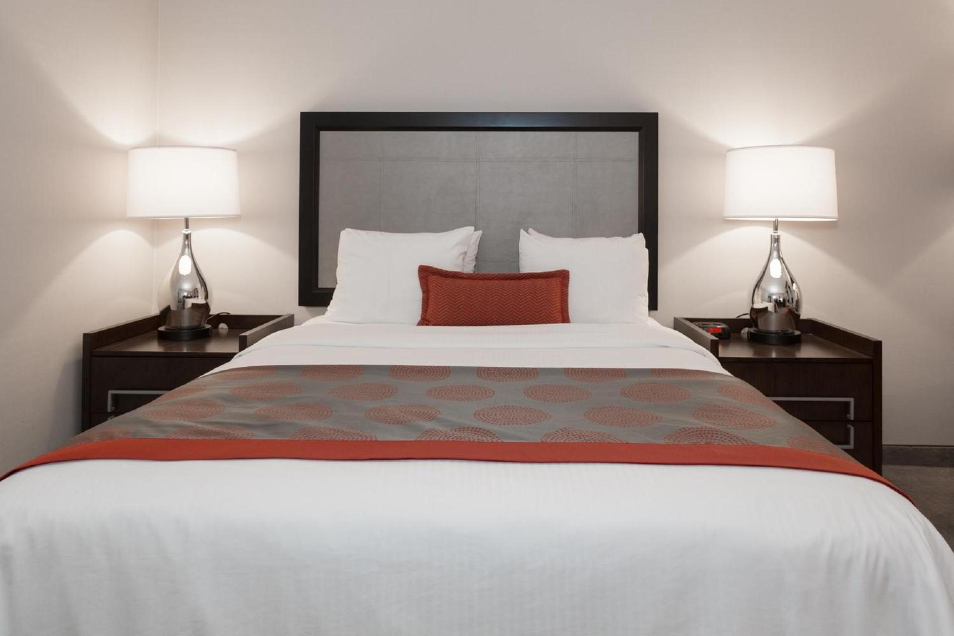 Ramada by Wyndham Boston photo 14