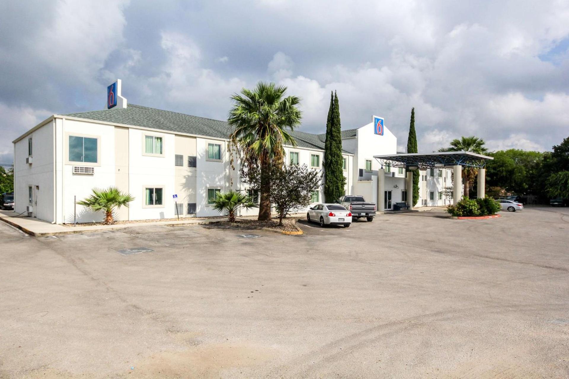 Motel 6 New Braunfels photo 58