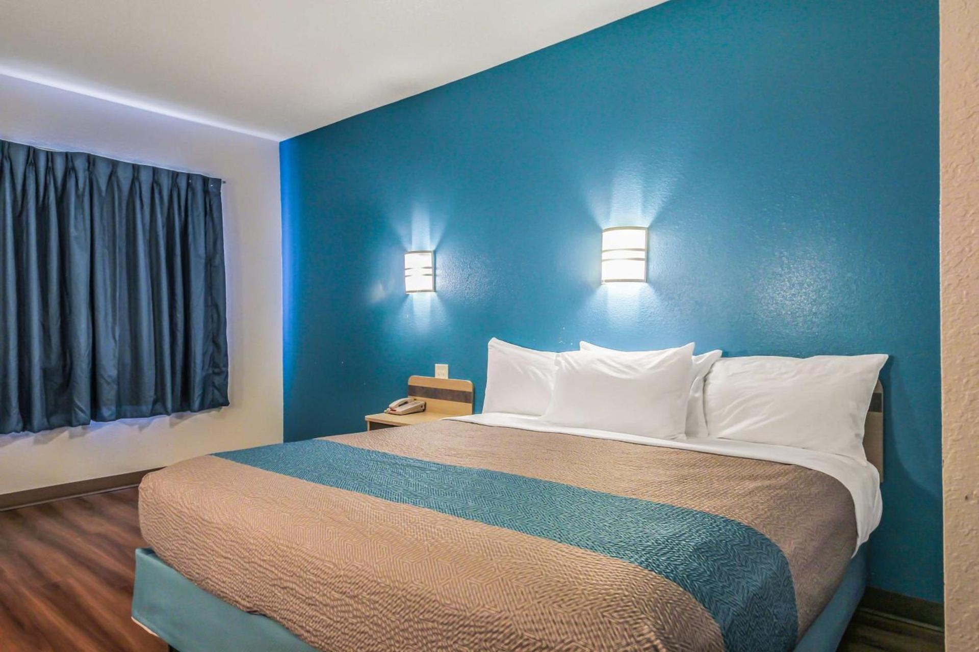 Motel 6 New Braunfels photo 49