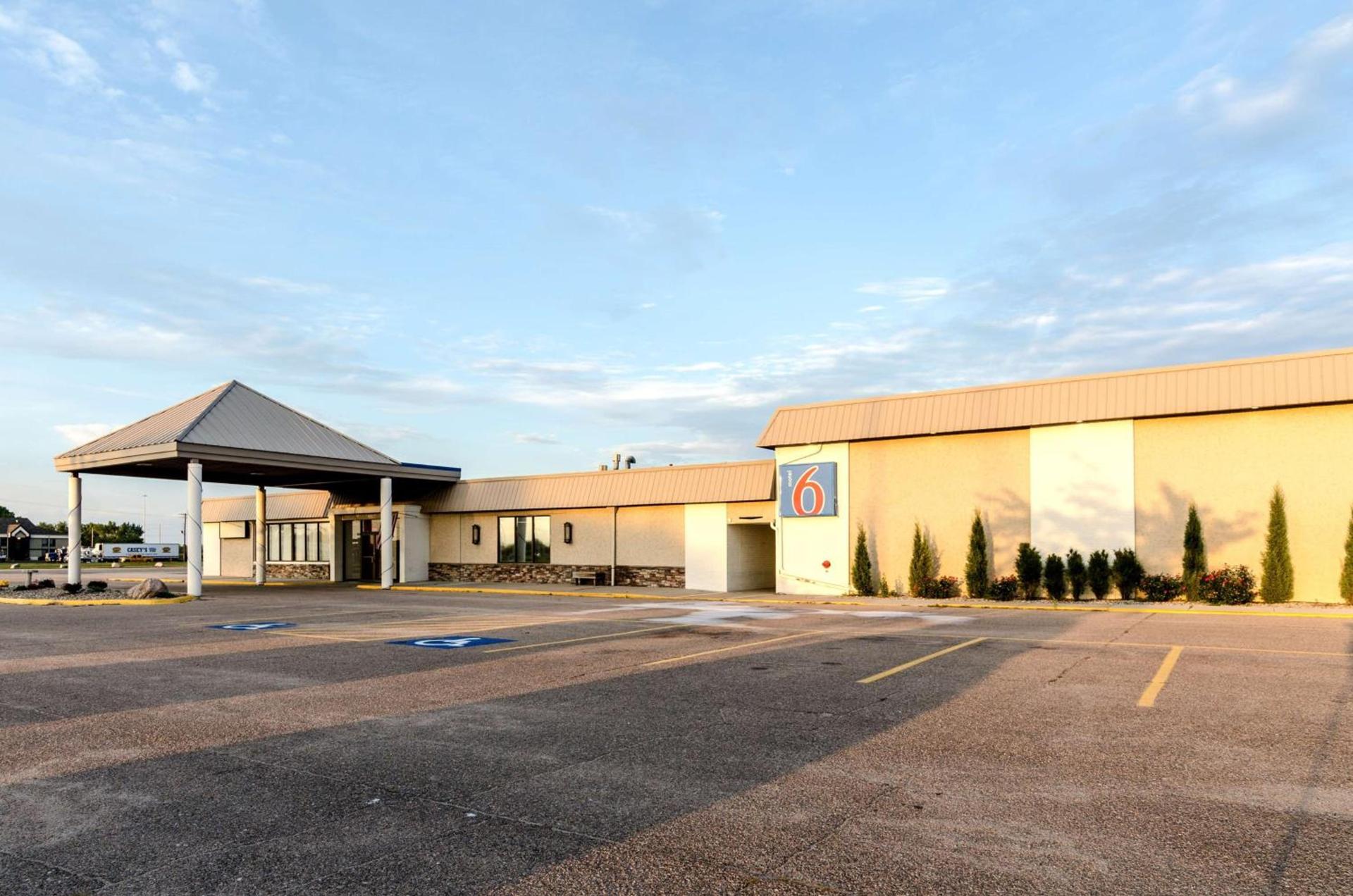Motel 6-York, NE photo 88