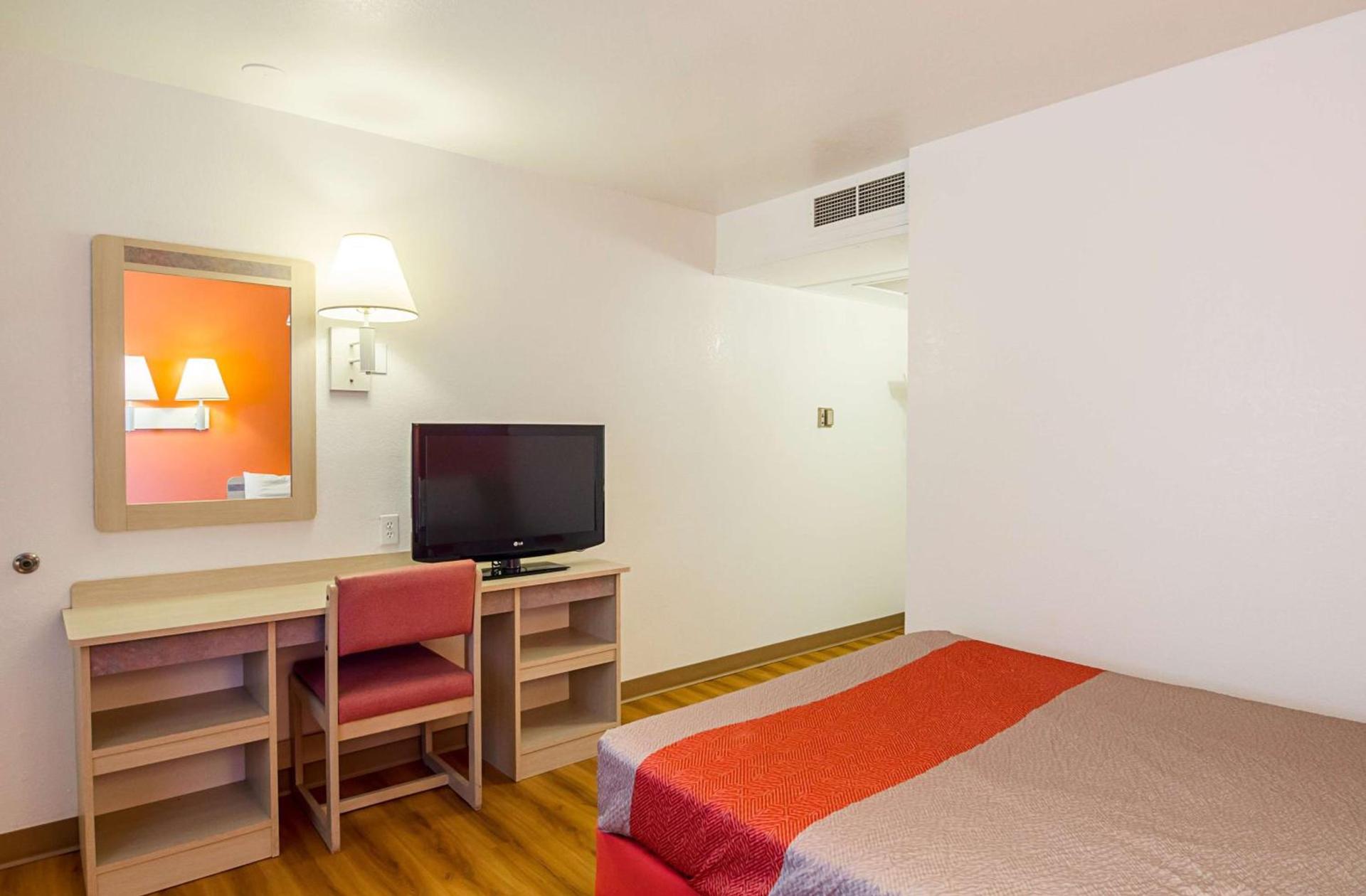 Motel 6-Laramie, WY photo 57