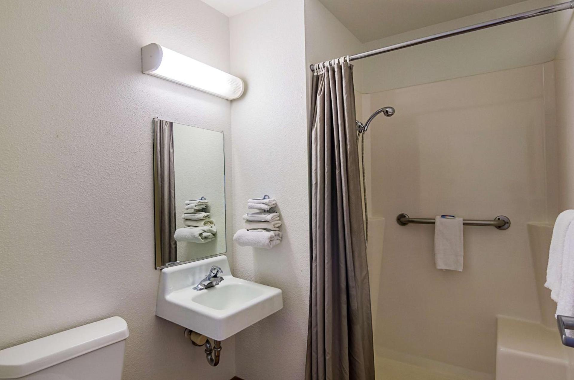 Motel 6-Laramie, WY photo 61