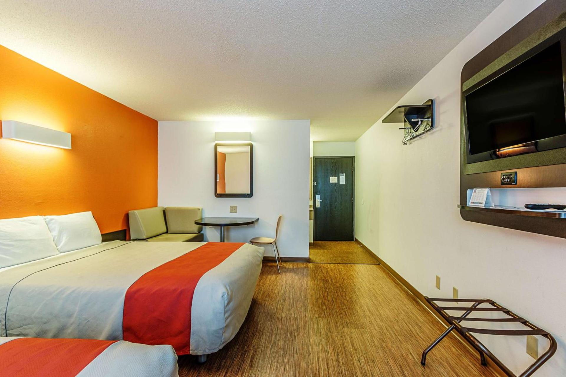 Motel 6-Wisconsin Rapids, WI photo 36
