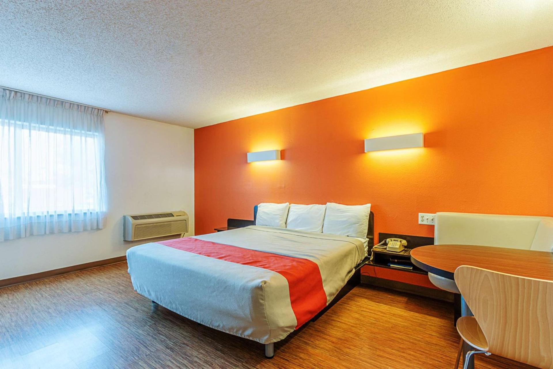 Motel 6-Wisconsin Rapids, WI photo 37