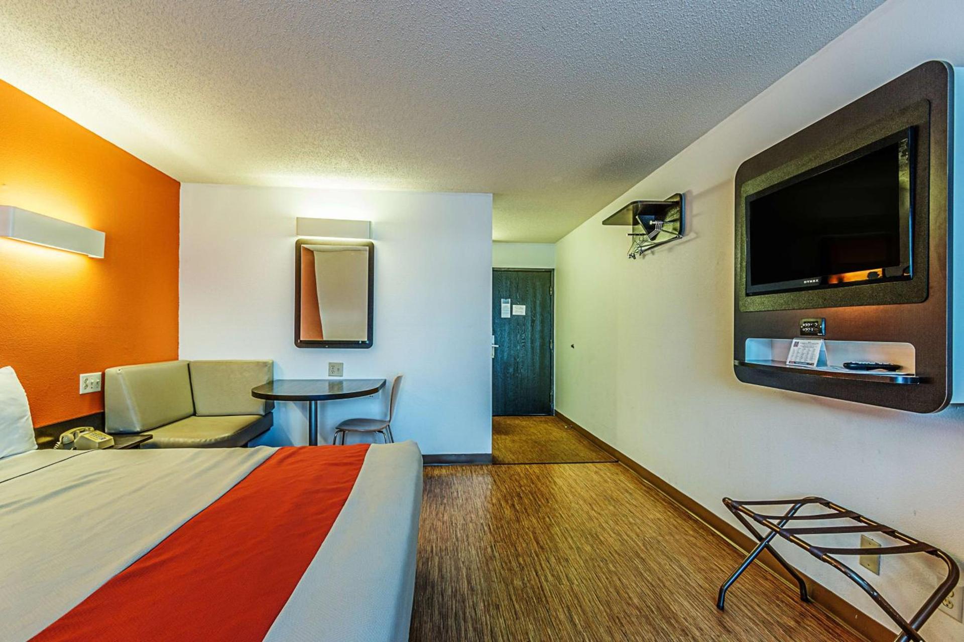 Motel 6-Wisconsin Rapids, WI photo 39