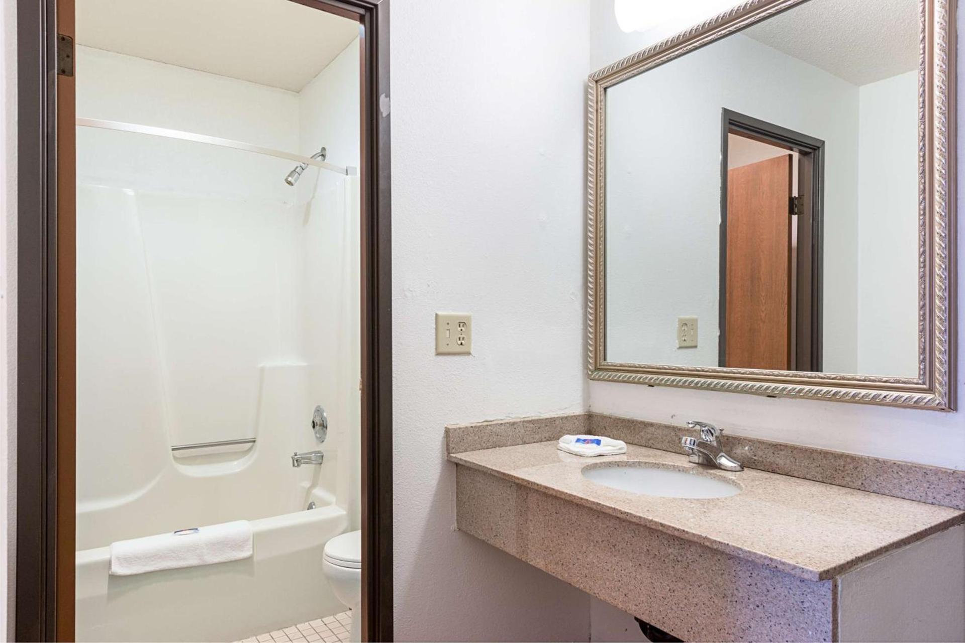 Motel 6-Wisconsin Rapids, WI photo 44