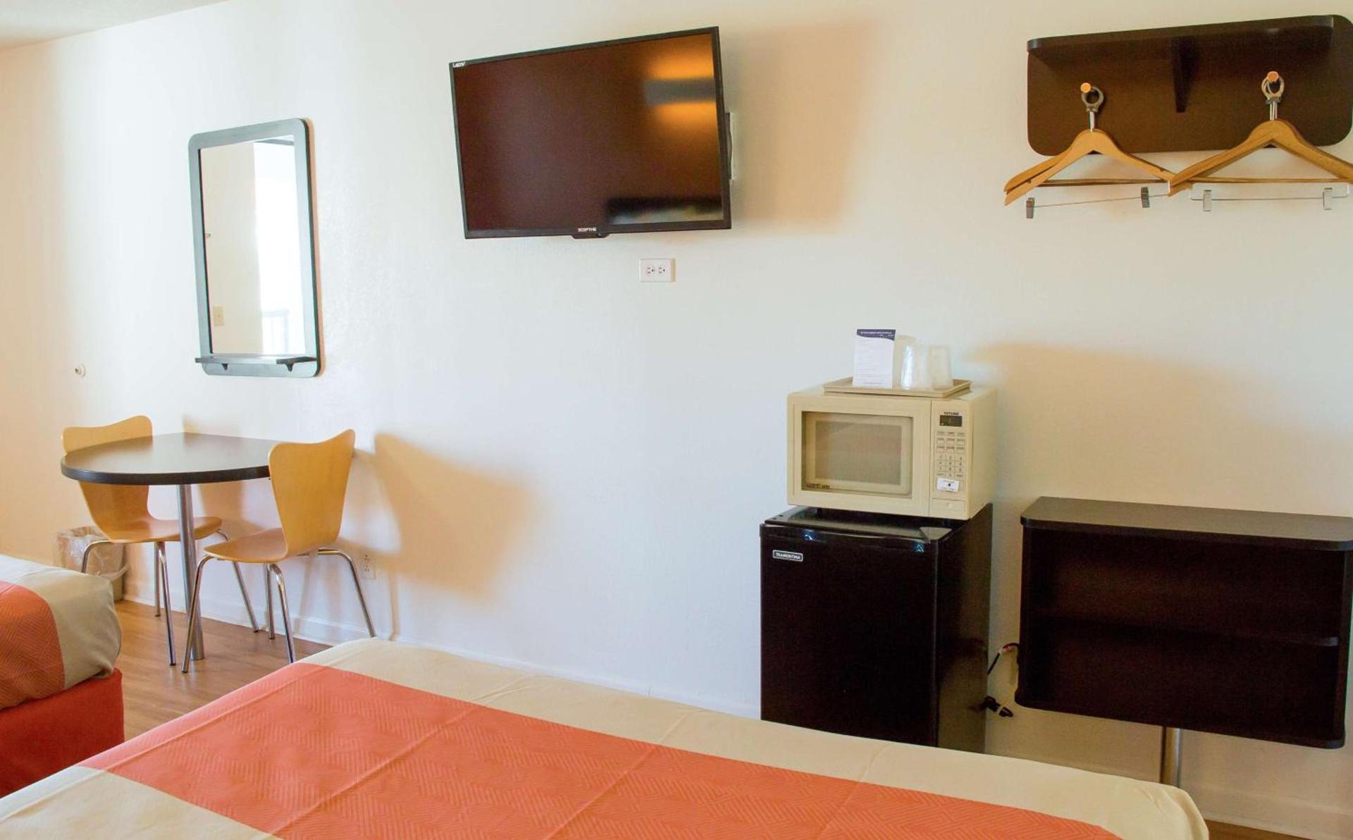 Motel 6-Cookeville, TN photo 81