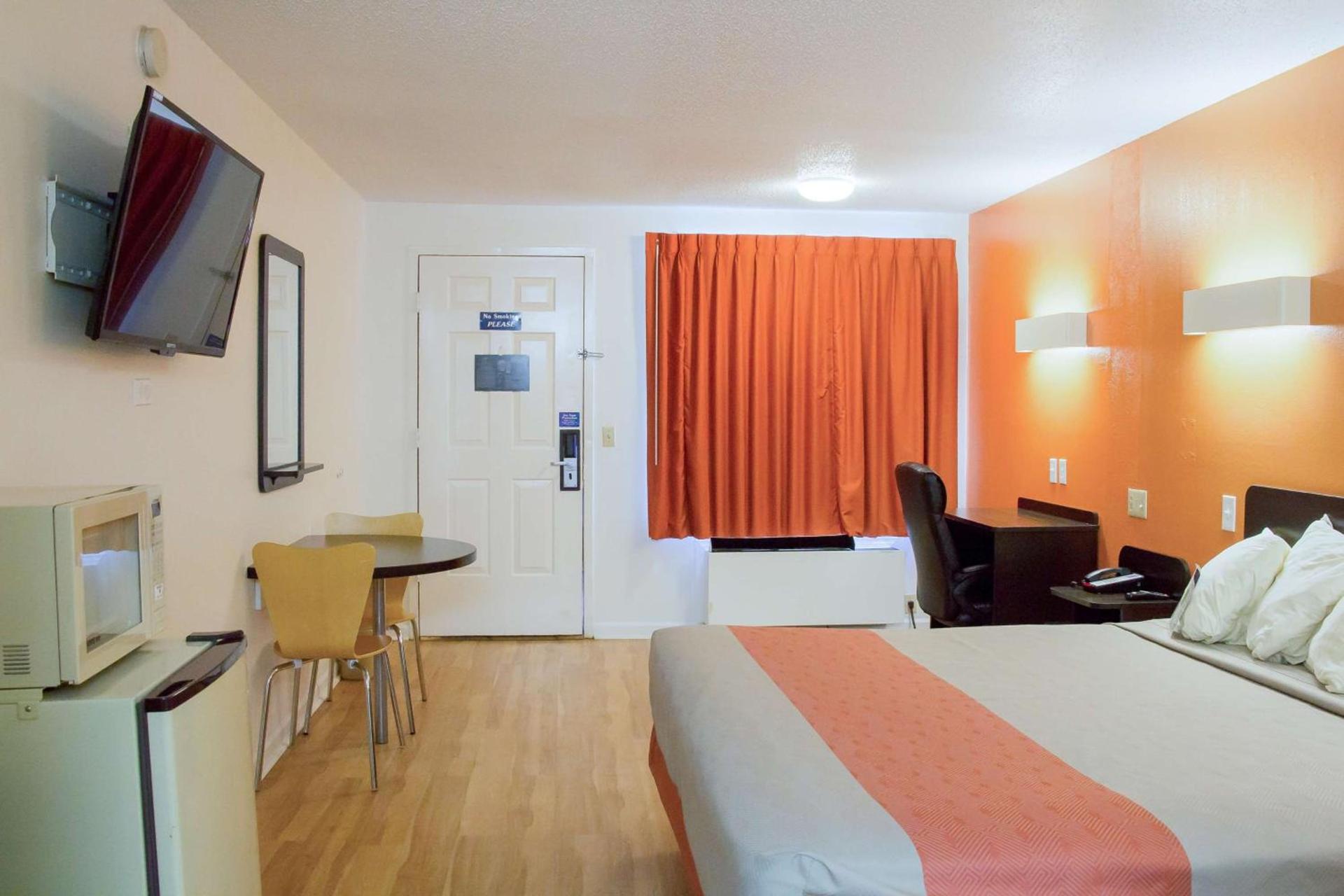 Motel 6-Cookeville, TN photo 76