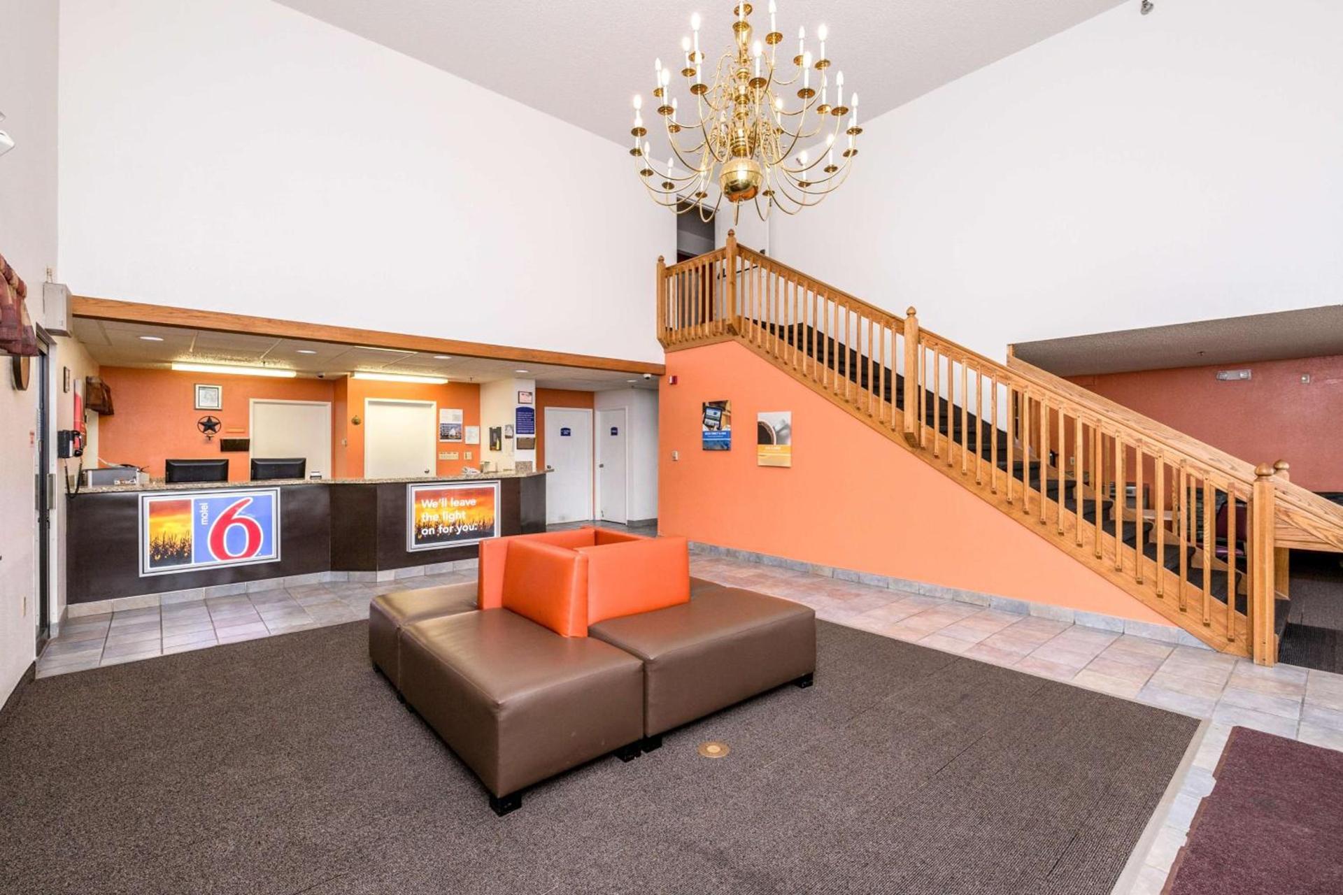 Motel 6-Waterloo, IA photo 11