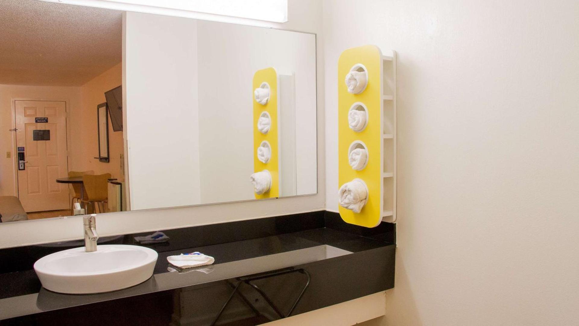 Motel 6-Cookeville, TN photo 69