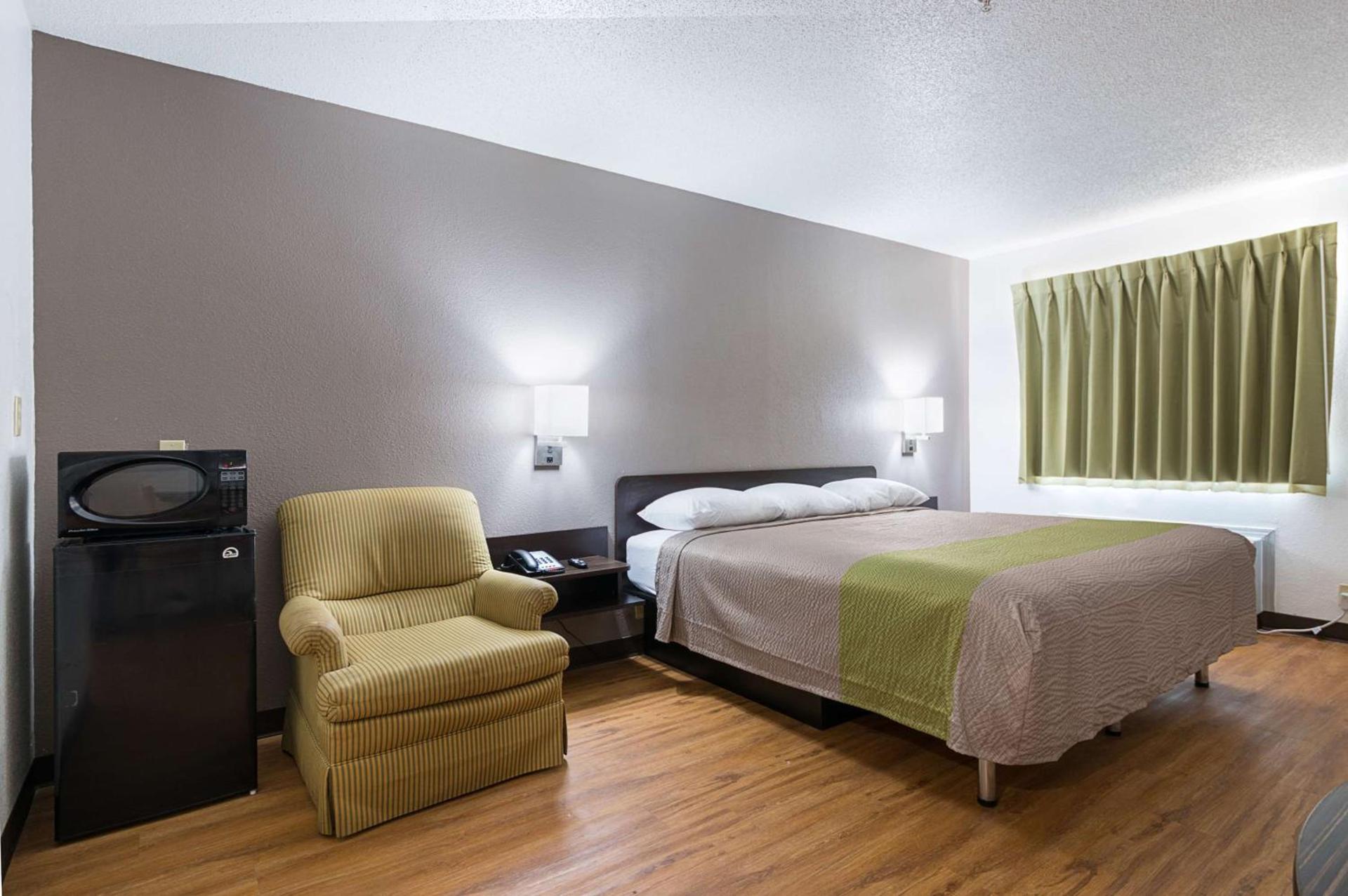 Motel 6-New Iberia, LA photo 44