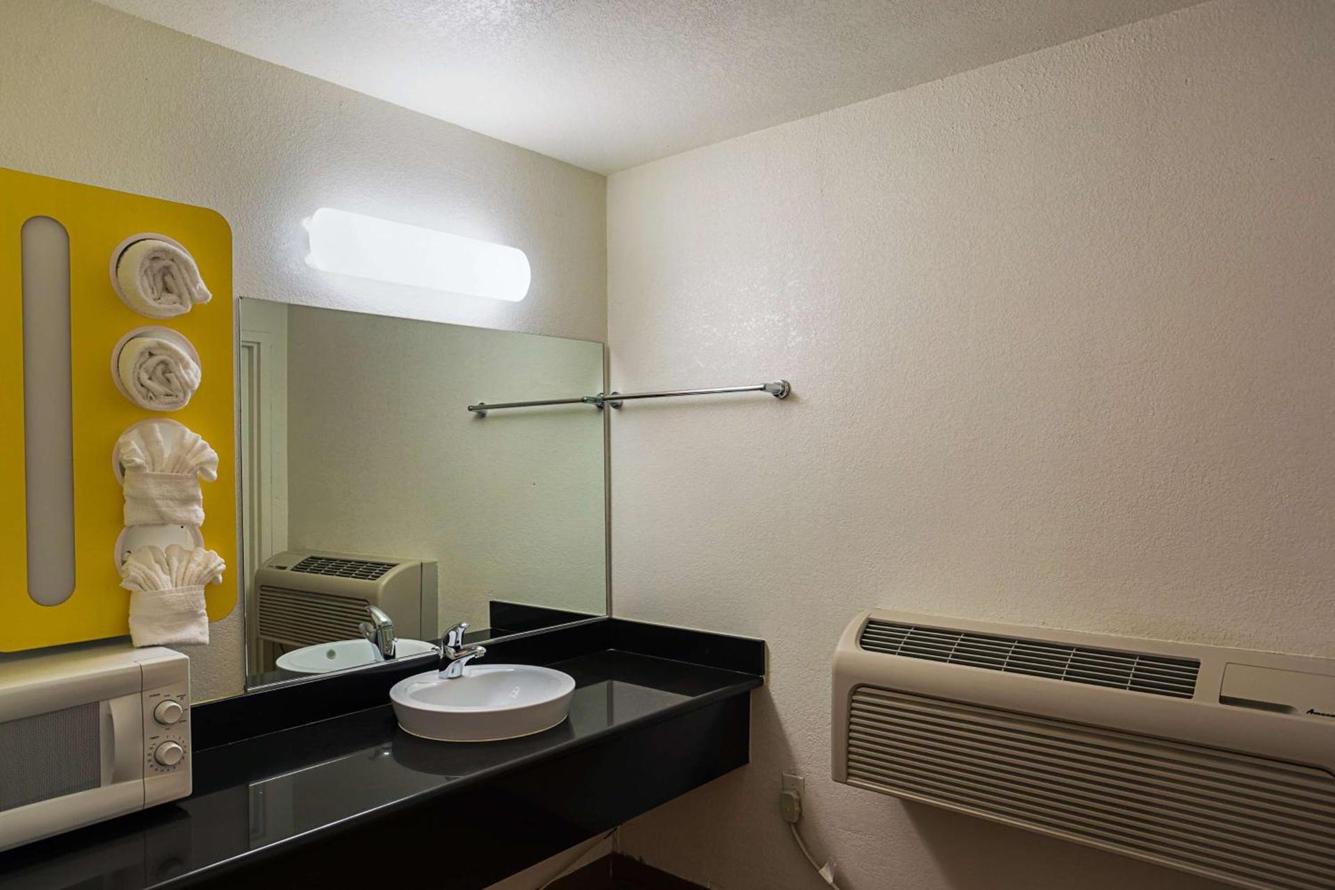 Motel 6-Wenatchee, WA photo 39