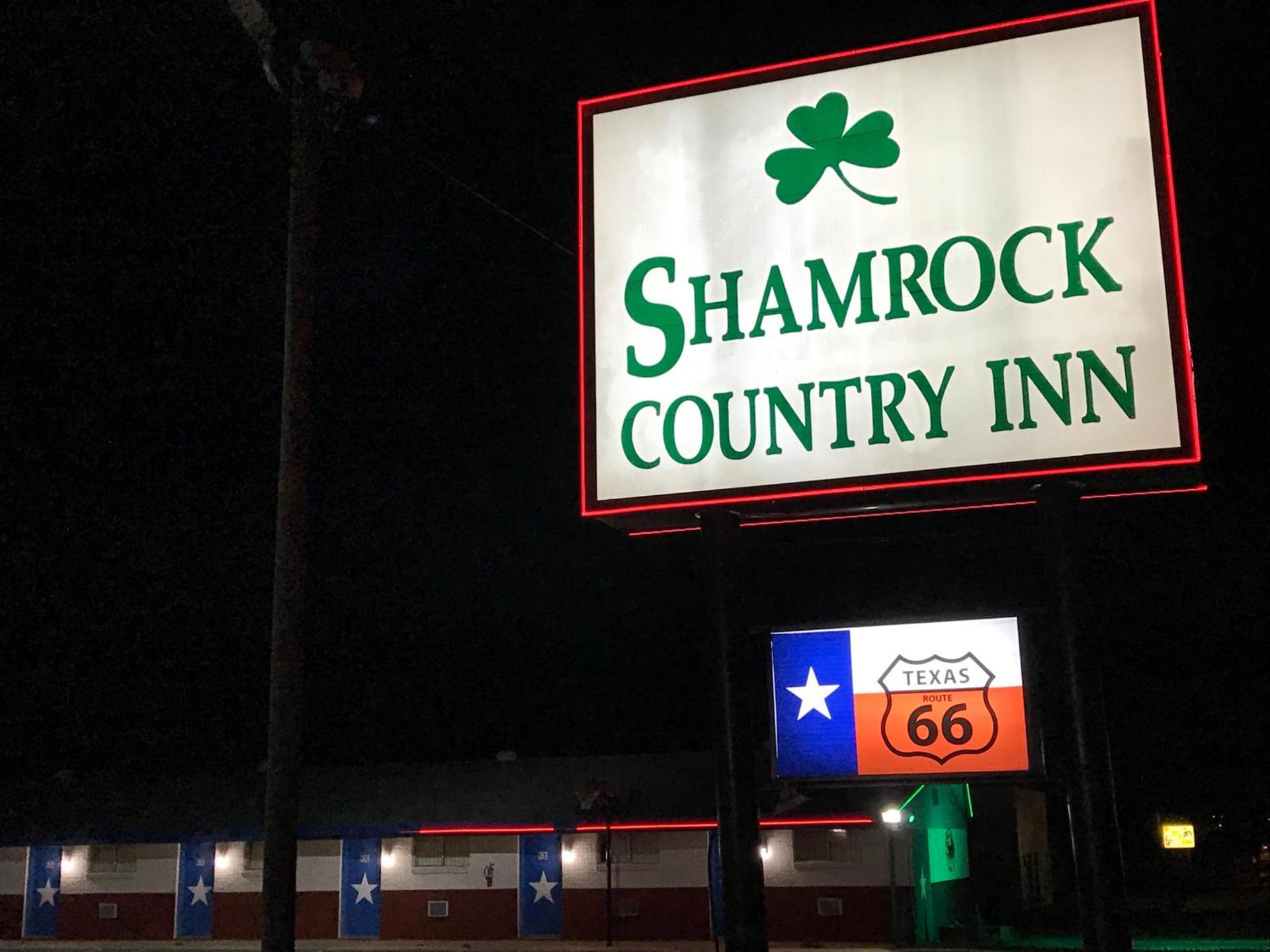 Shamrock Country Inn photo 34