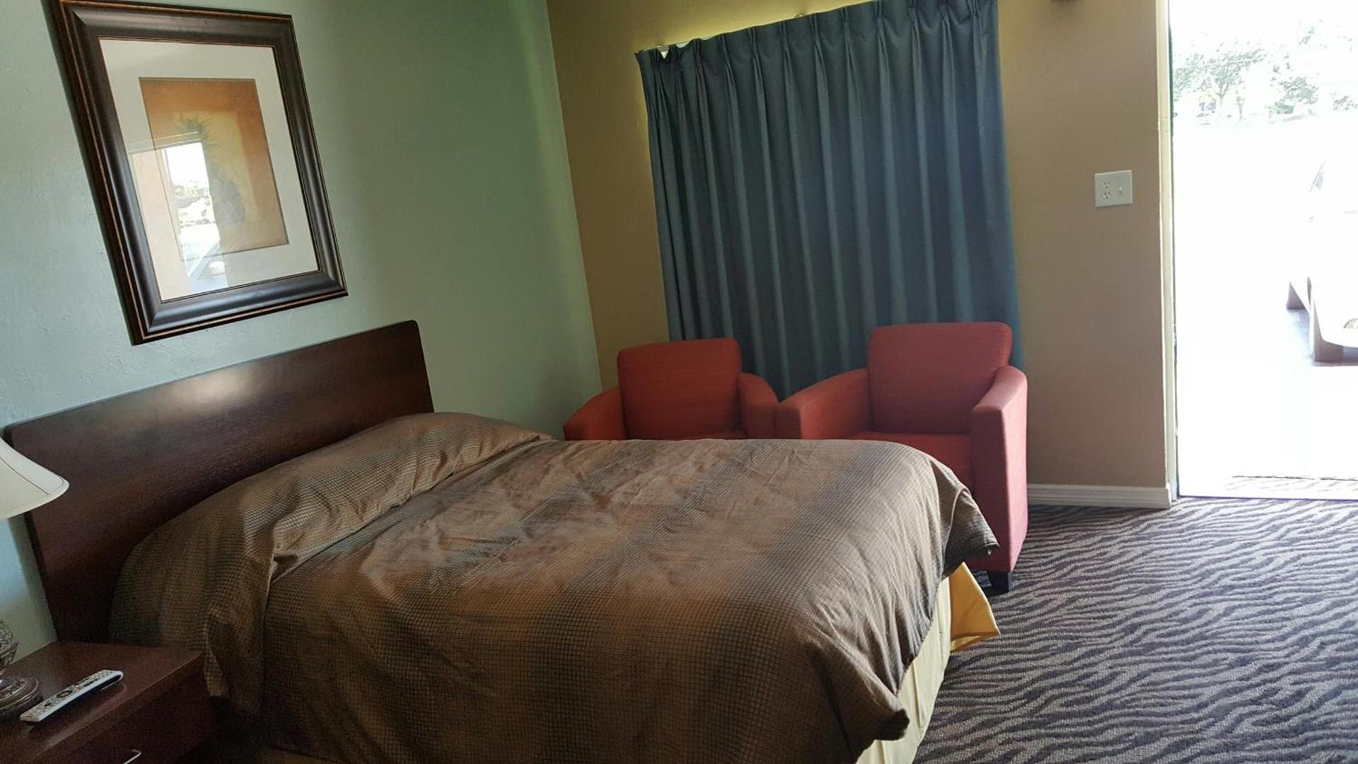 Immokalee Inn photo 39