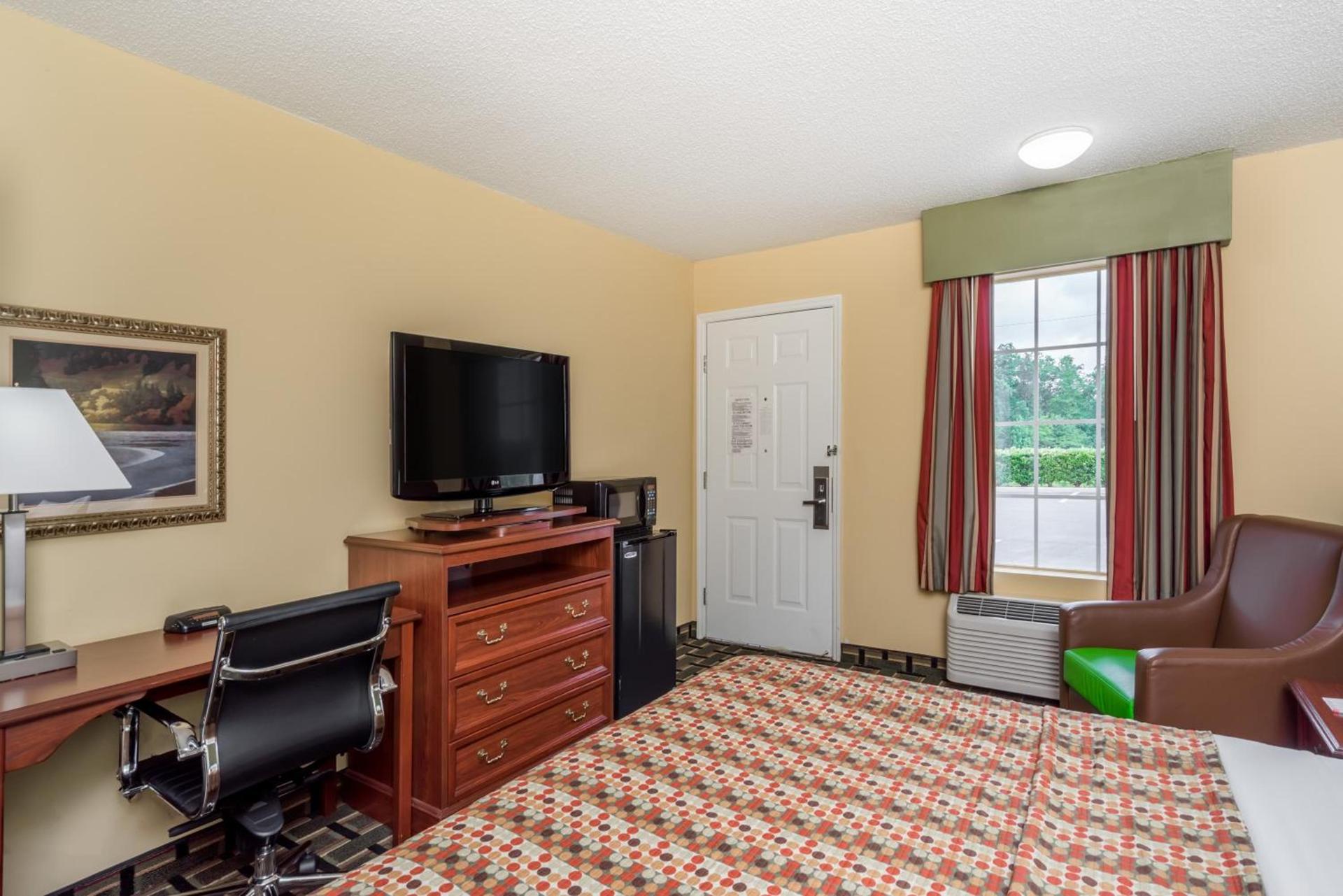 Howard Johnson by Wyndham Dalton photo 15