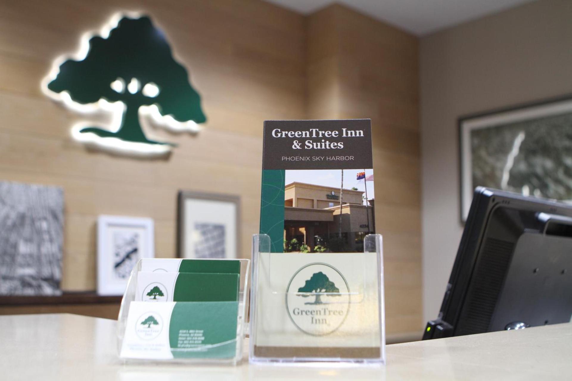 GreenTree Inn & Suites Phoenix Sky Harbor photo 31