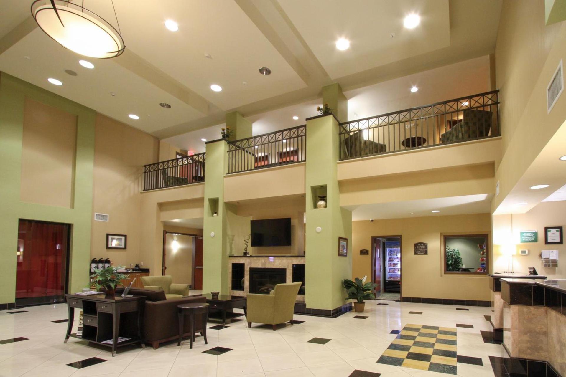 GreenTree Inn and Suites Florence, AZ photo 6