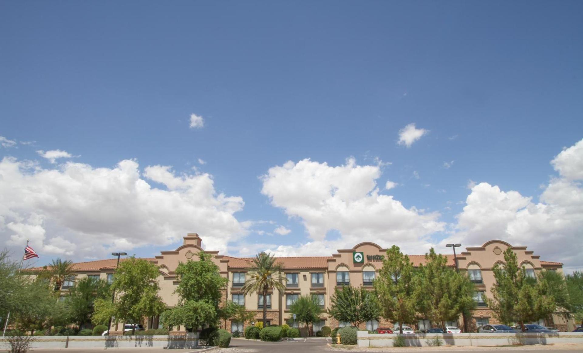 GreenTree Inn and Suites Florence, AZ photo 4