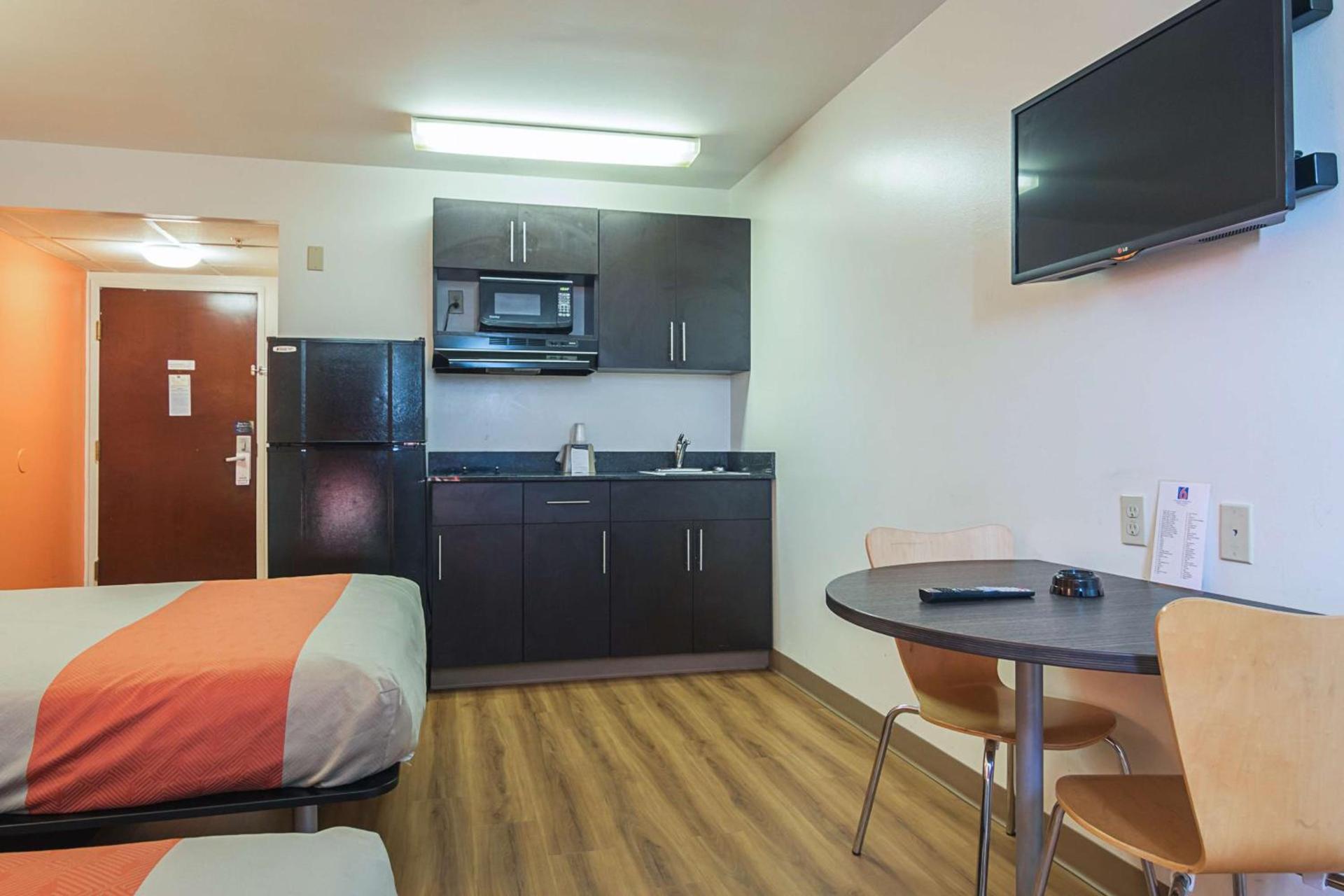 Motel 6-Jonesboro, GA photo 31