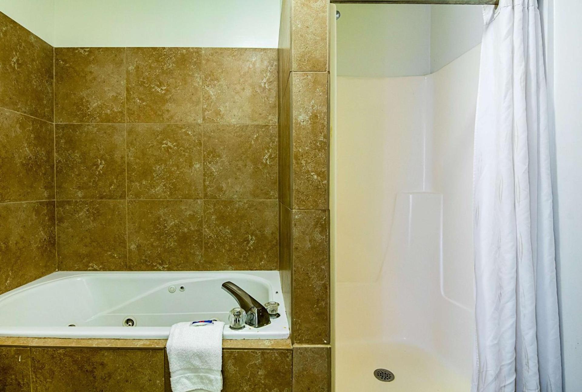 Motel 6-Jonesboro, GA photo 16
