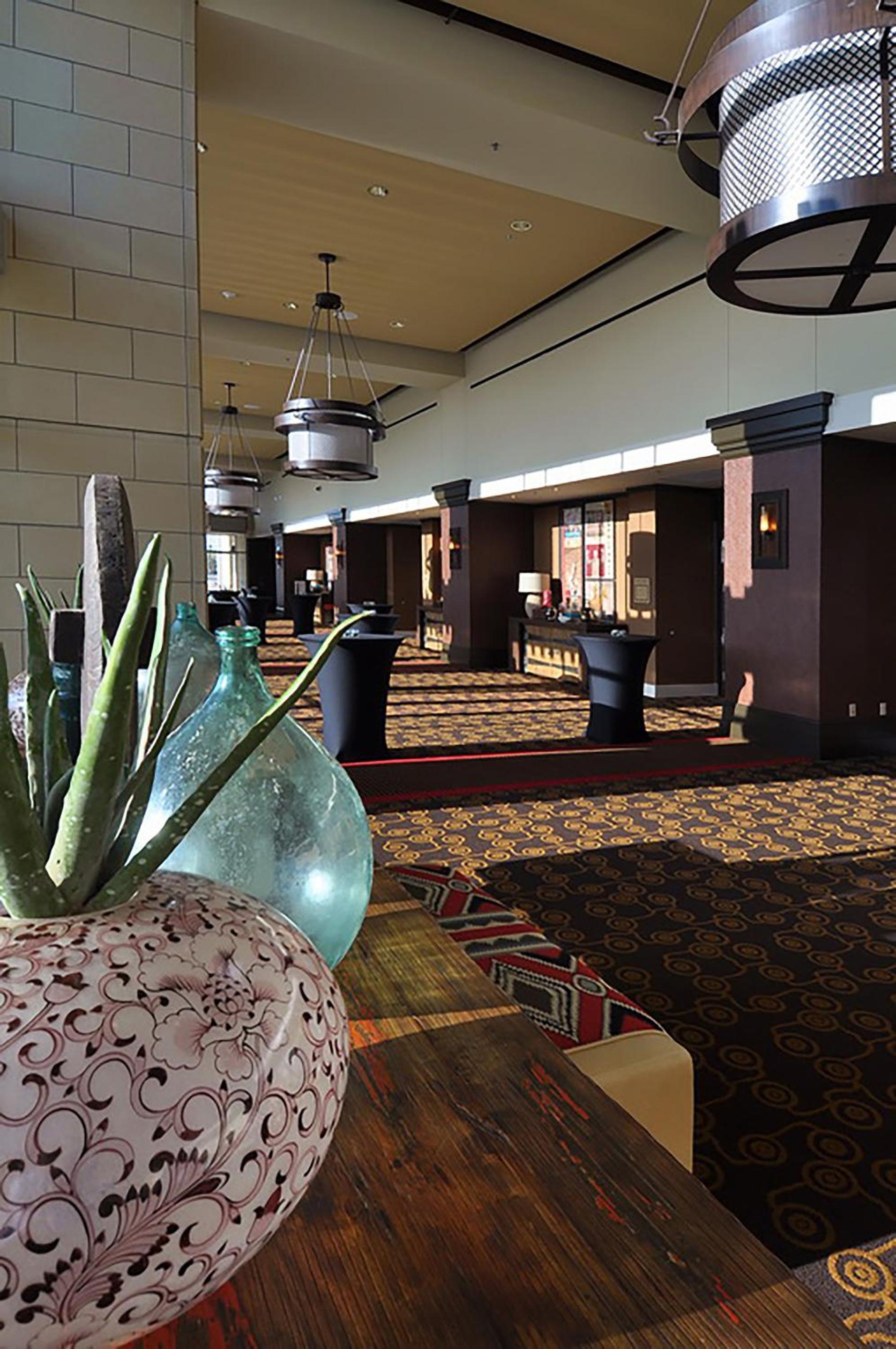 Overton Hotel and Conference Center photo 15