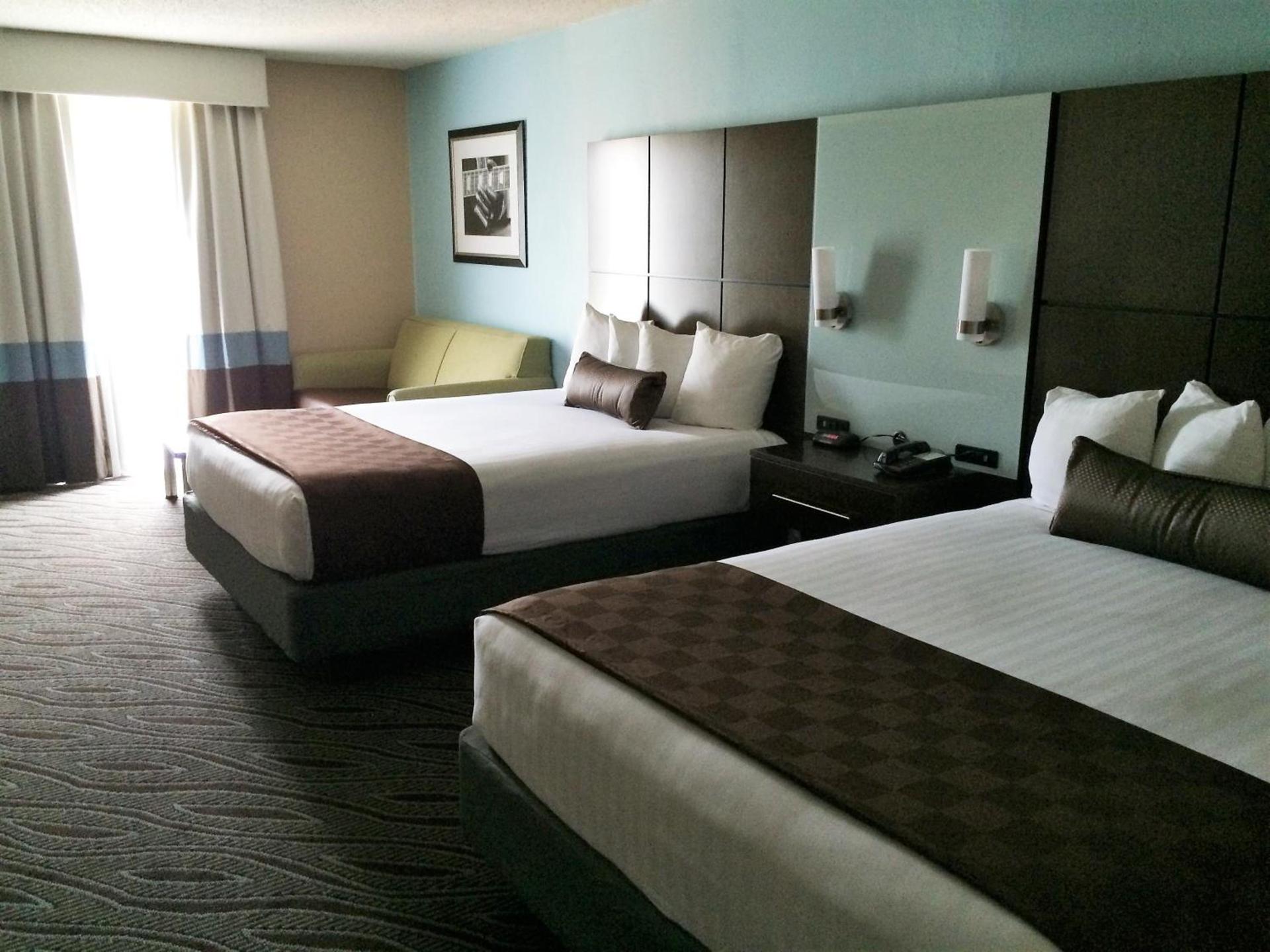 Best Western Plus Galleria Inn & Suites photo 17