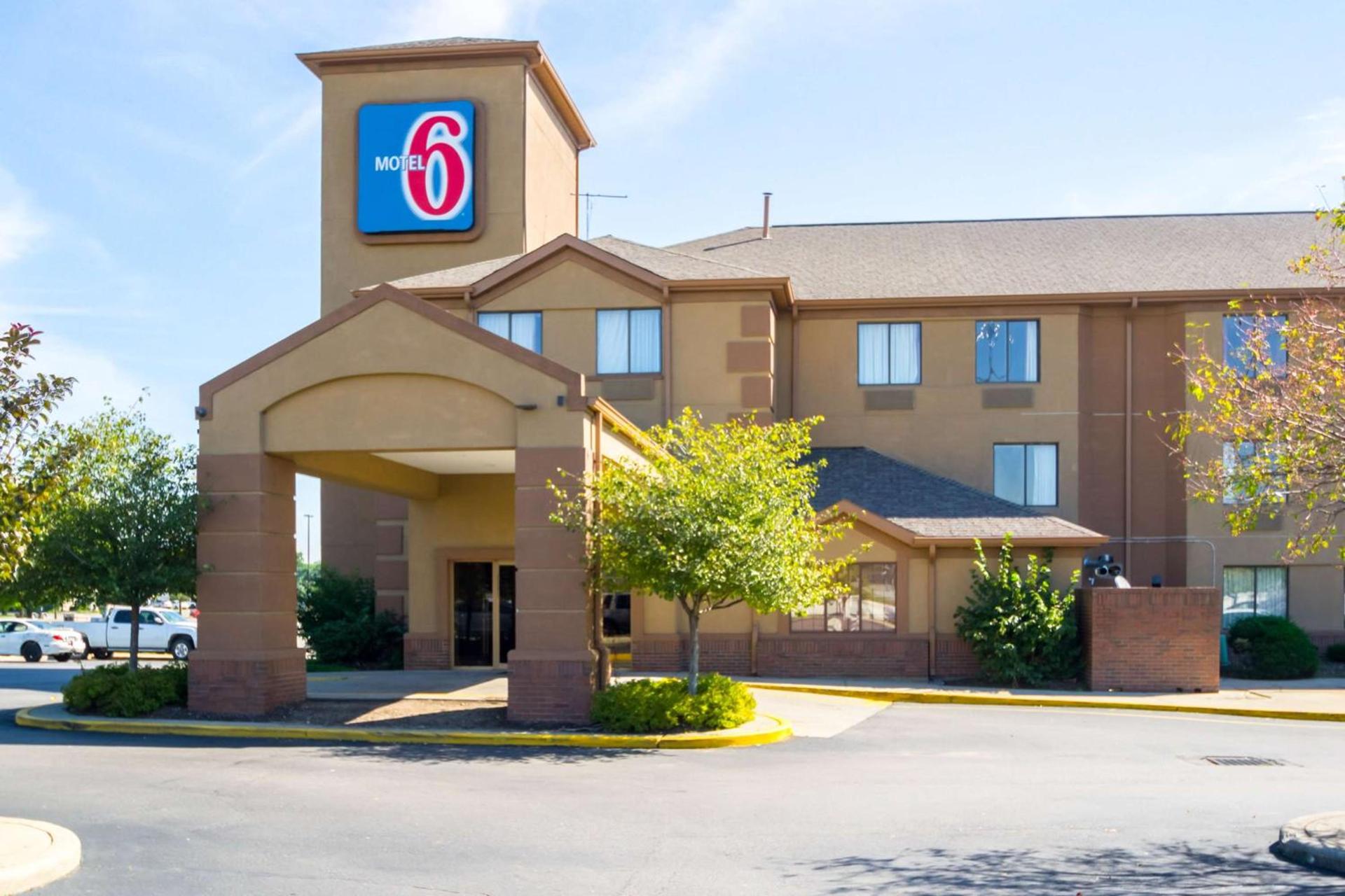 Motel 6-Indianapolis, IN - Airport photo 3