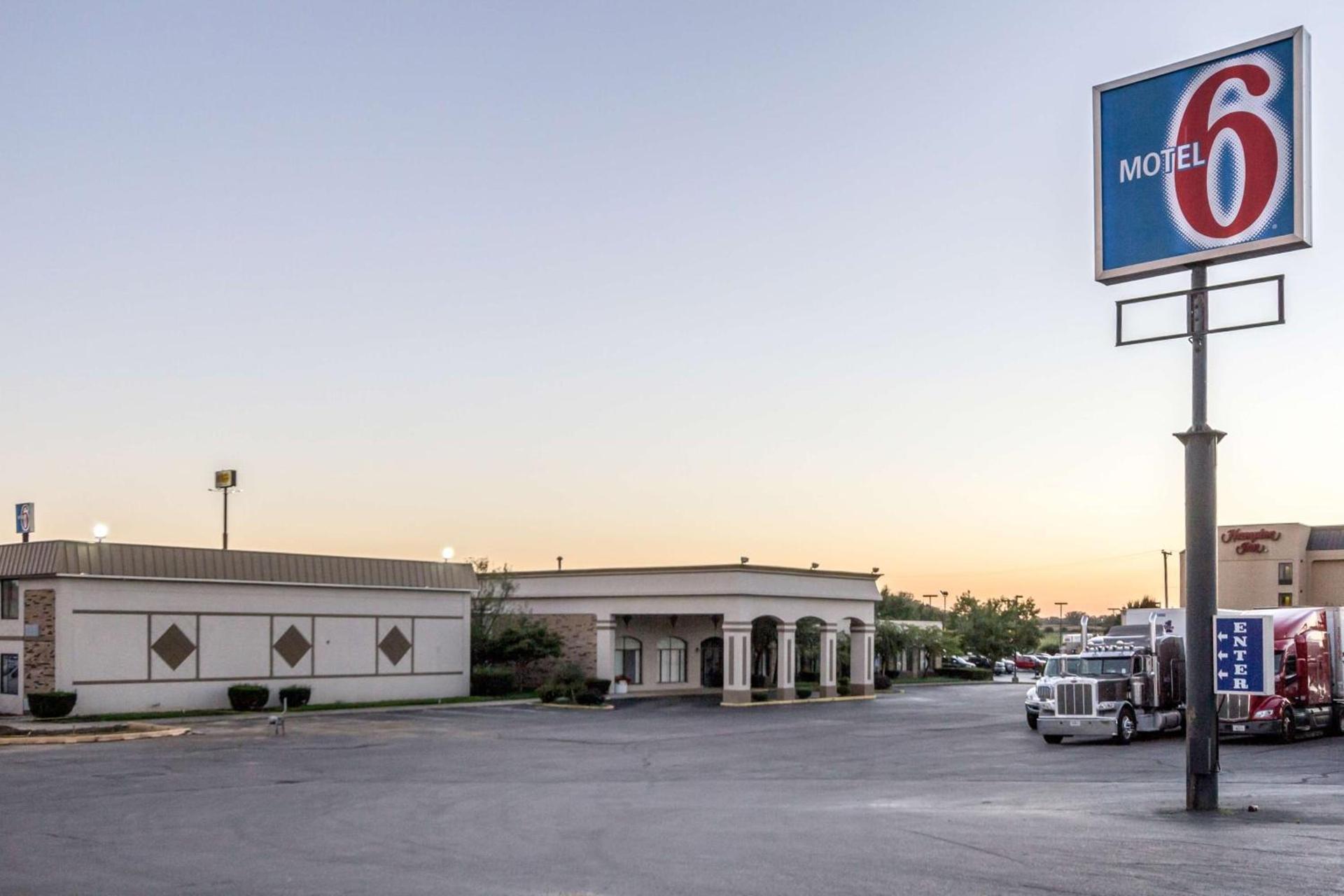 Motel 6-Springfield, OH photo 74