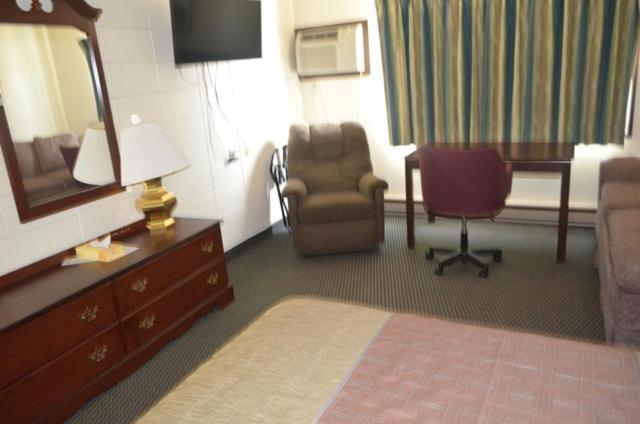 Grand Inn Fargo photo 15