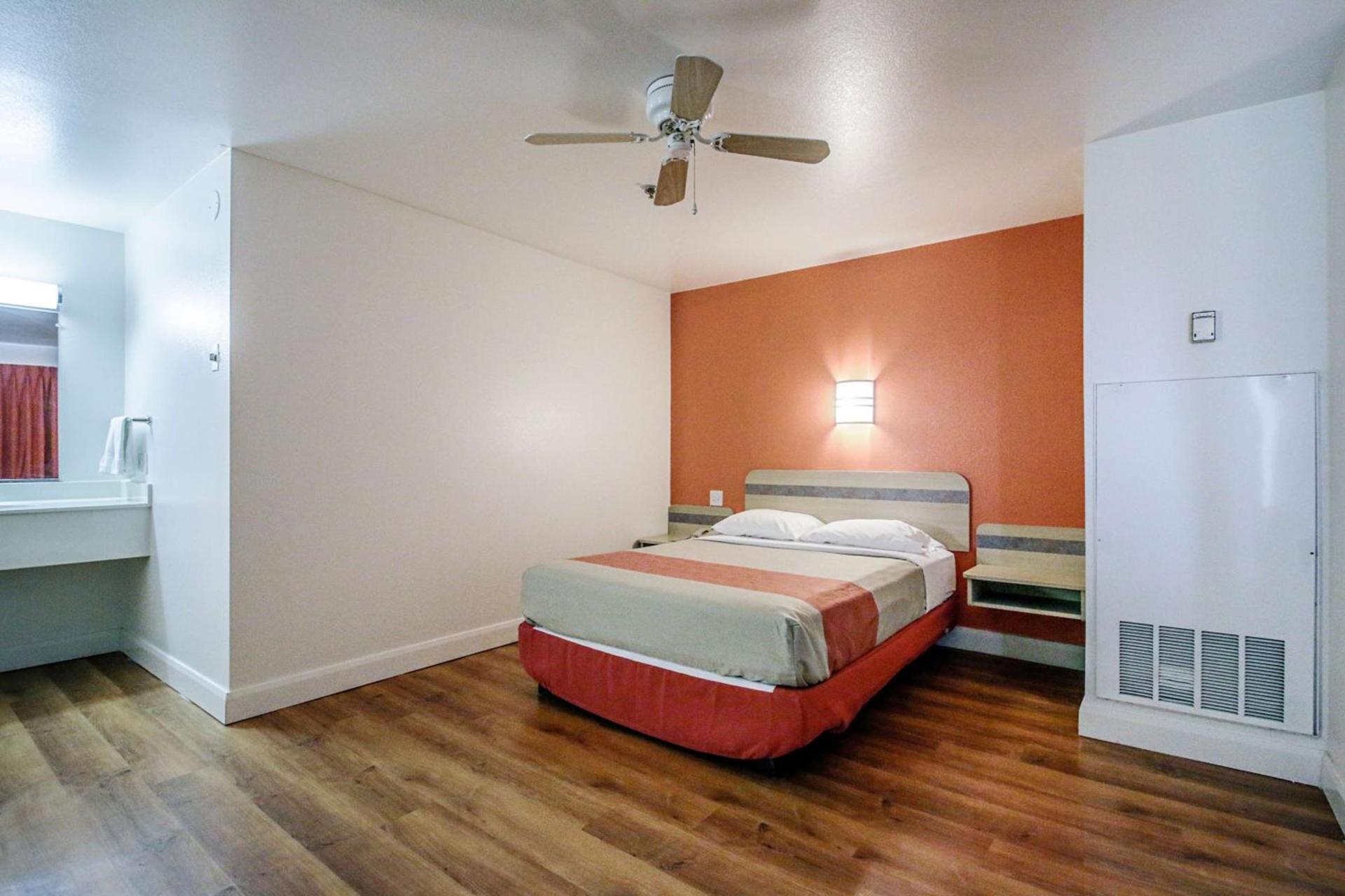 Motel 6-Nephi, UT photo 30