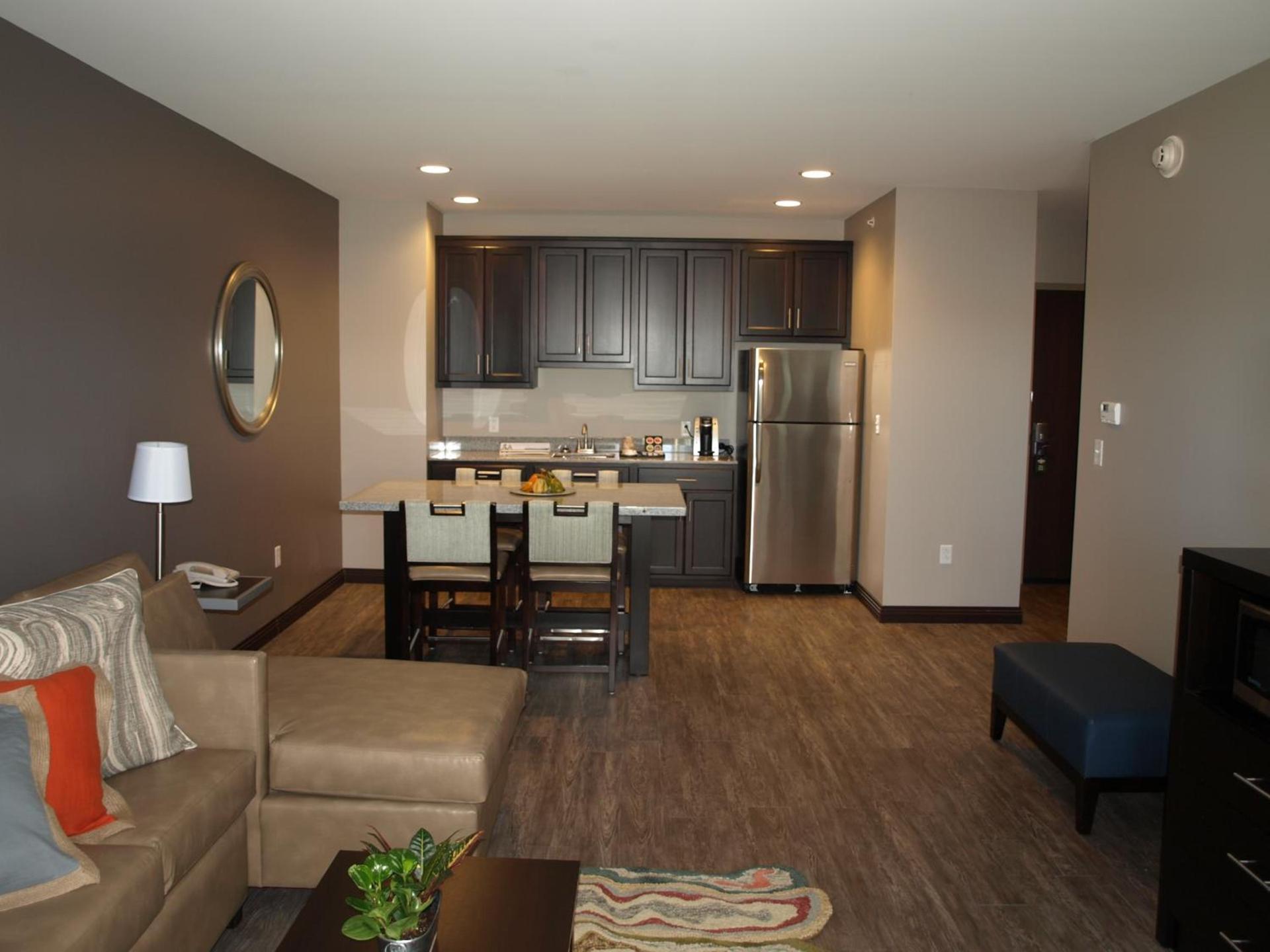 Hotel at Batavia Downs photo 16