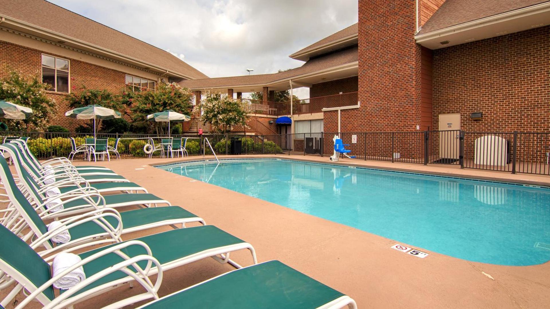 Best Western Plus Morristown Conference Center photo 2