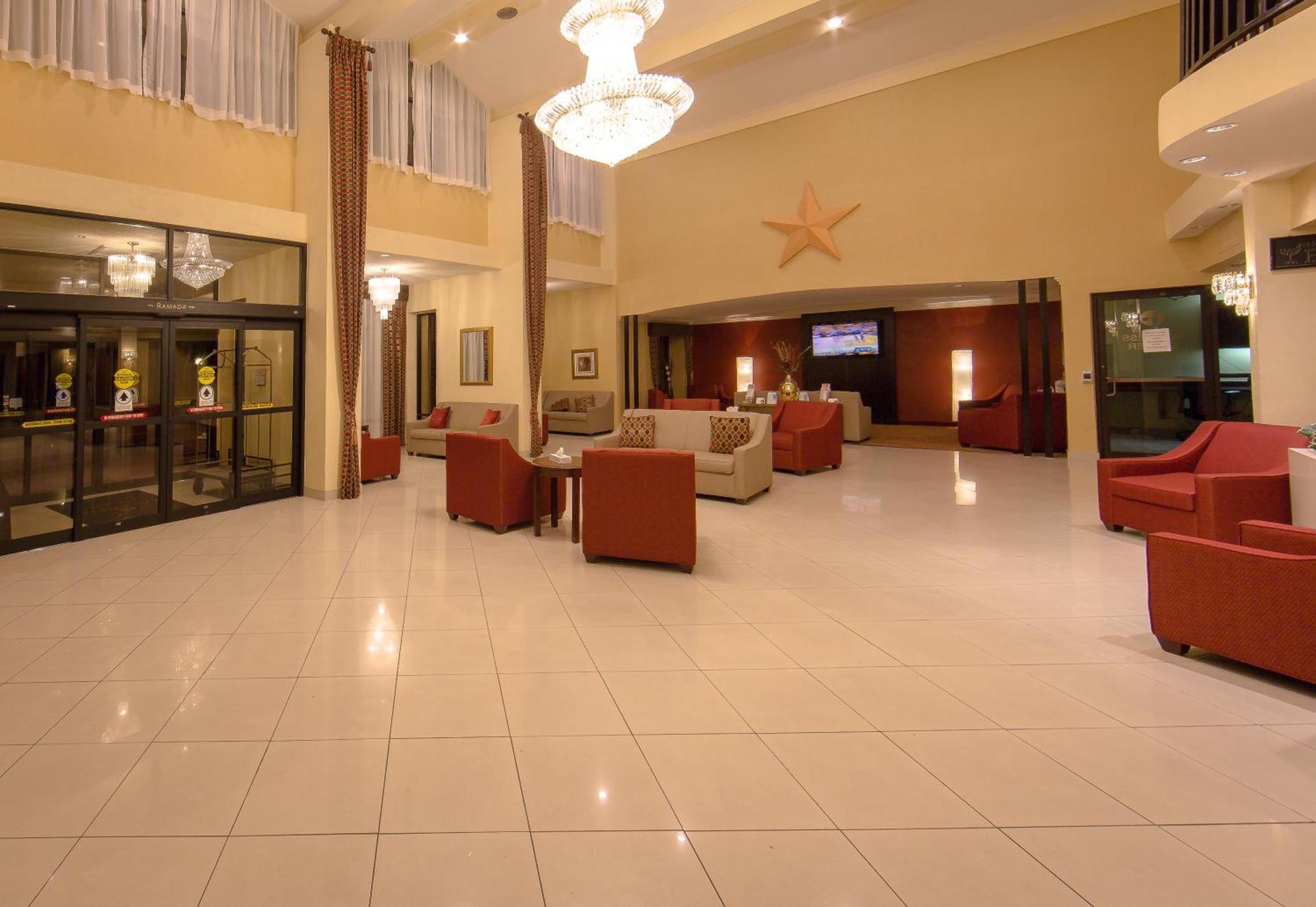 Ramada by Wyndham Houston Intercontinental Airport East photo 55