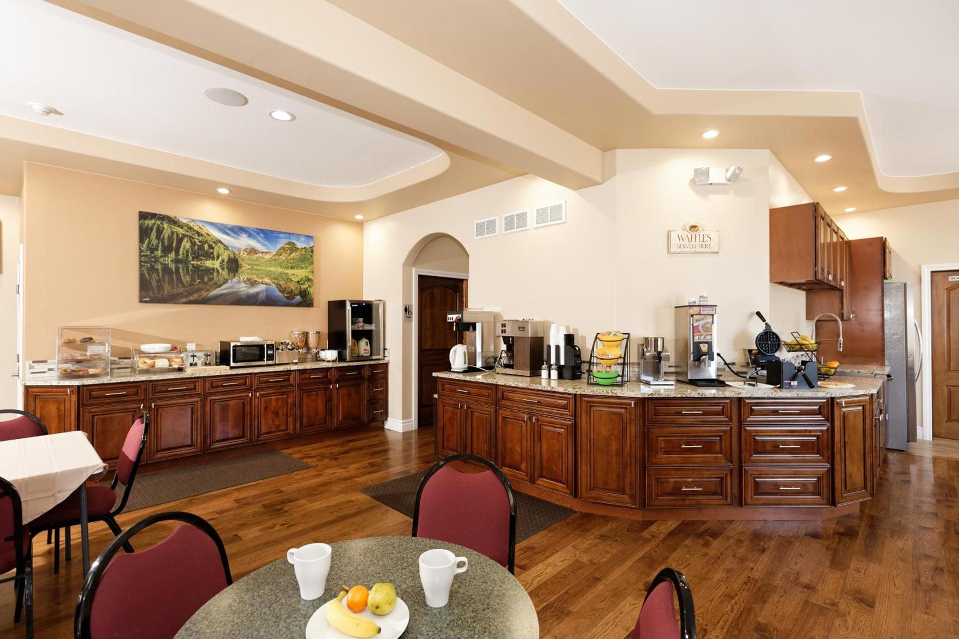 Glenwood Springs Inn photo 18