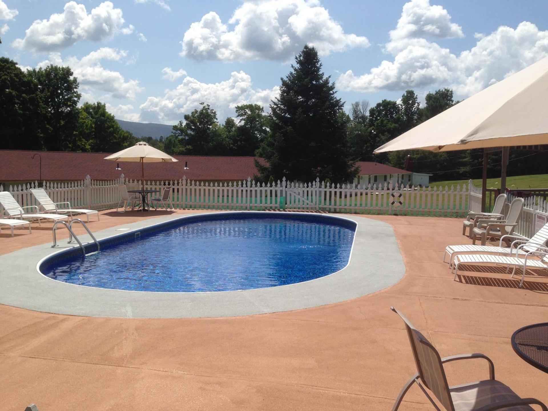 Four Winds Country Motel photo 56