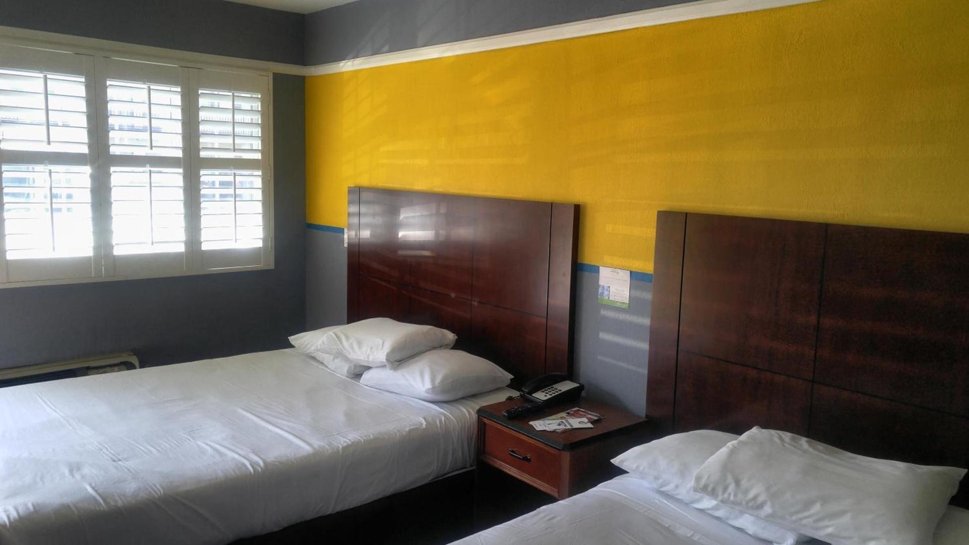 Riviera Motel photo 15