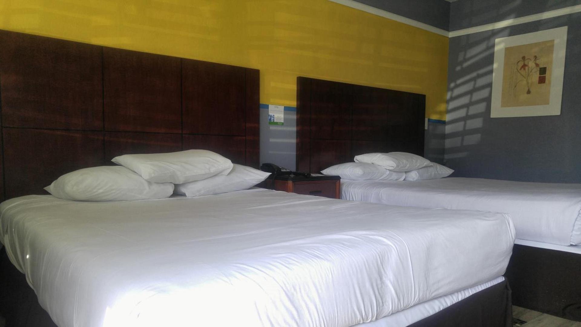 Riviera Motel photo 16