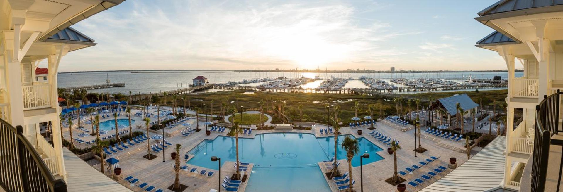 The Beach Club at Charleston Harbor Resort and Marina photo 18