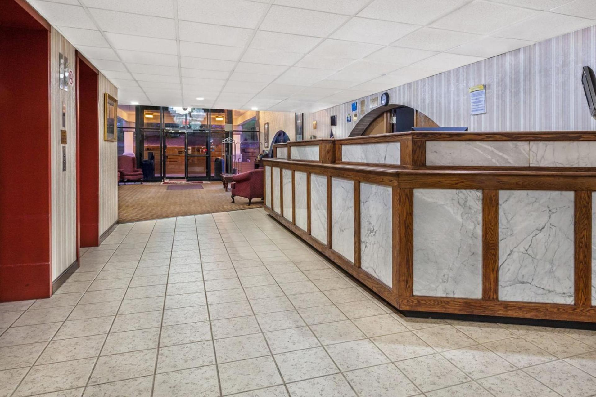 Days Inn by Wyndham Scranton PA photo 38