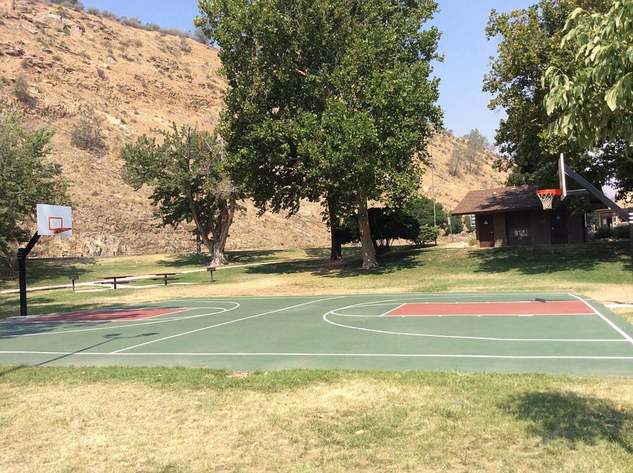 Kern Riverfront Lodge photo 28