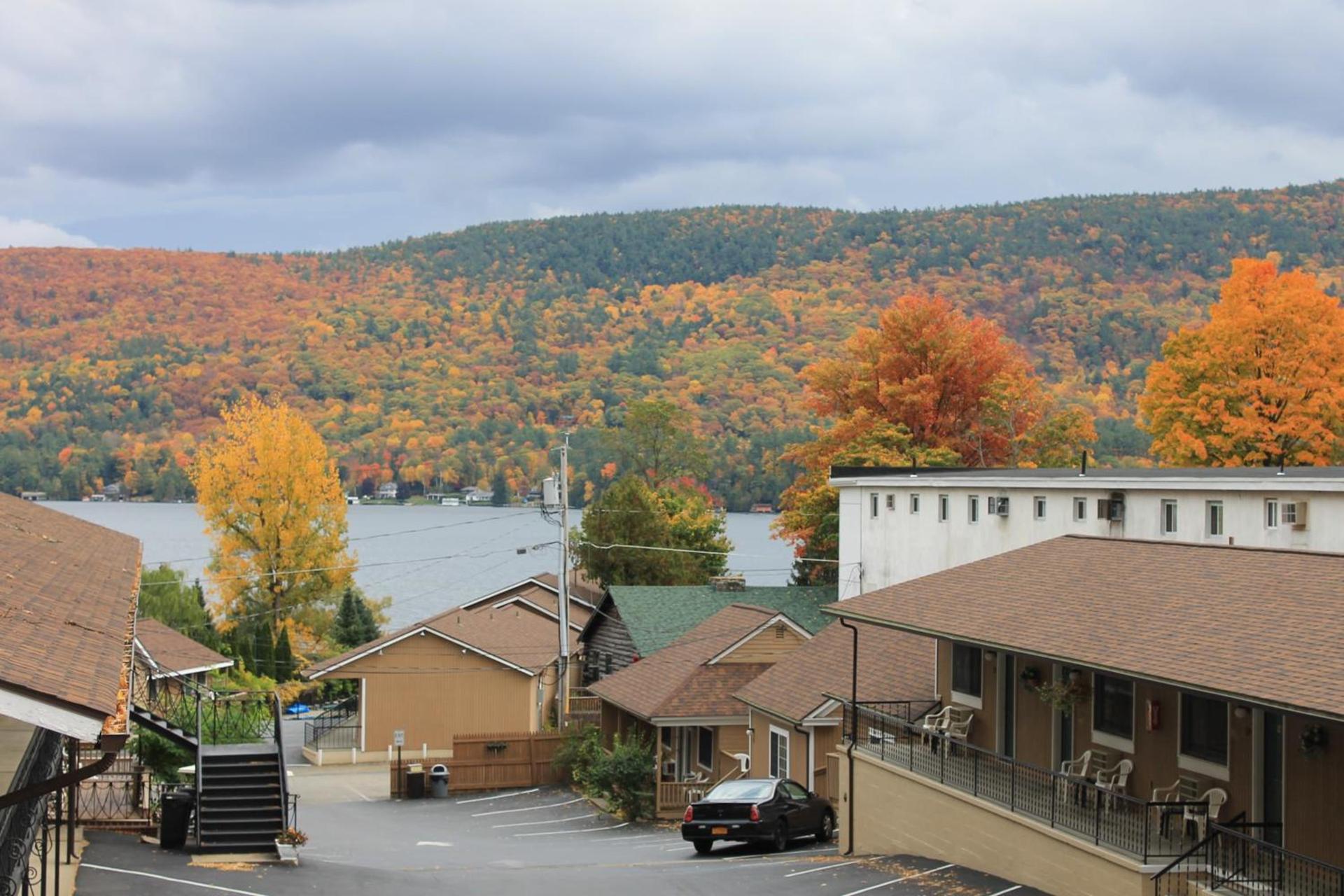 The Sundowner on Lake George photo 5