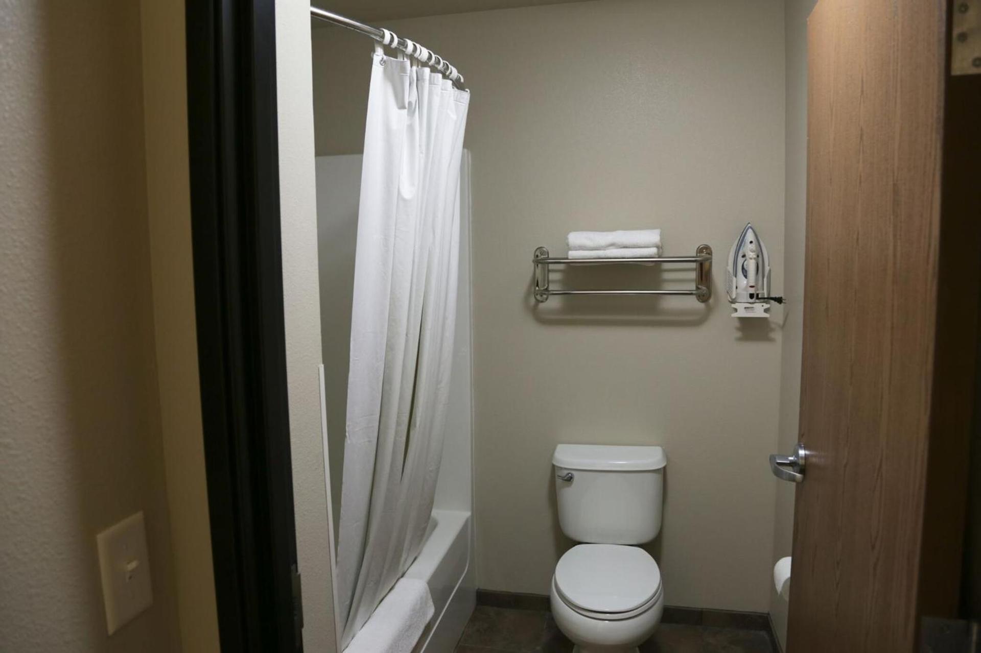 Travelodge by Wyndham Yuma photo 34