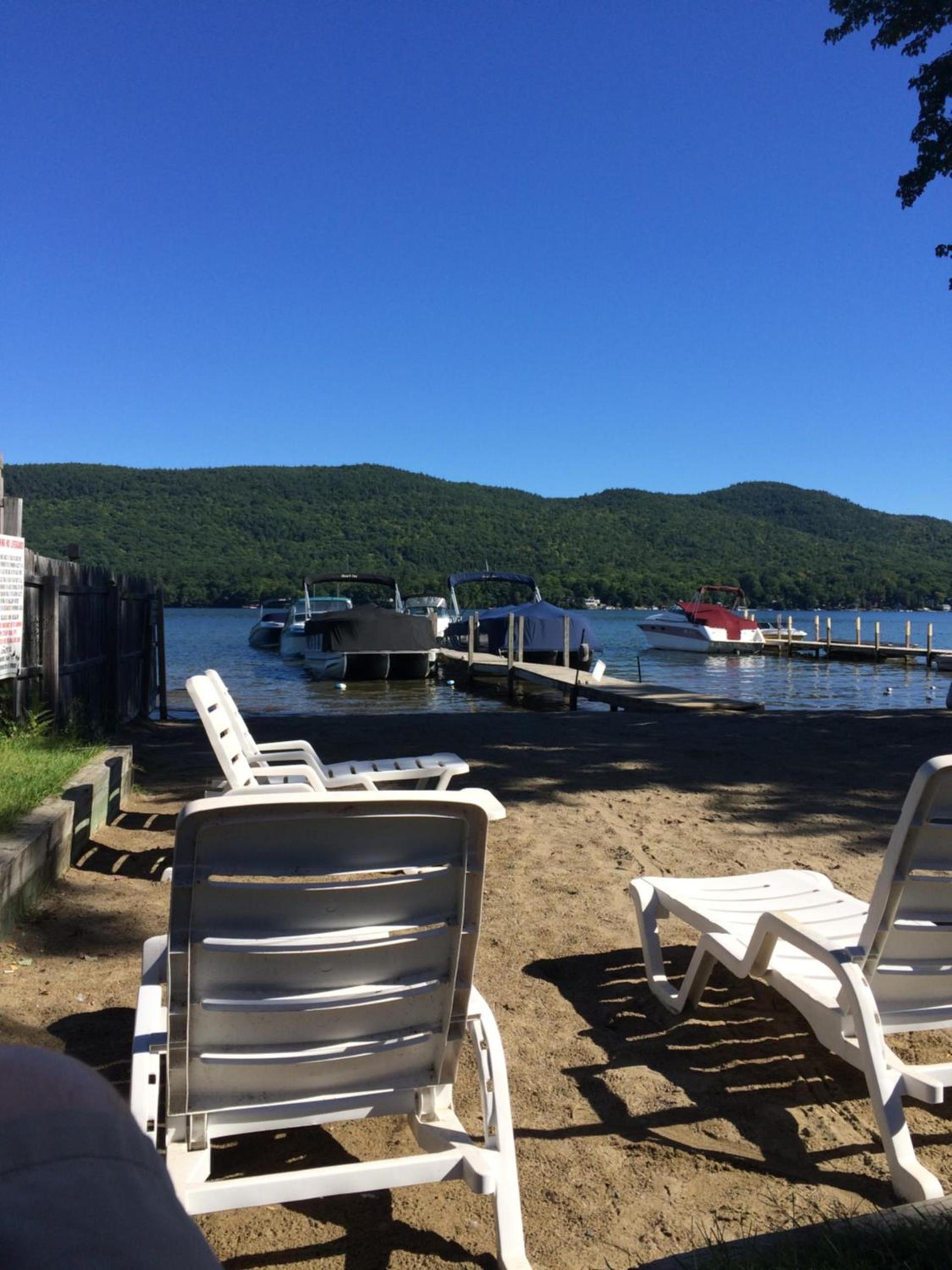 The Sundowner on Lake George photo 7