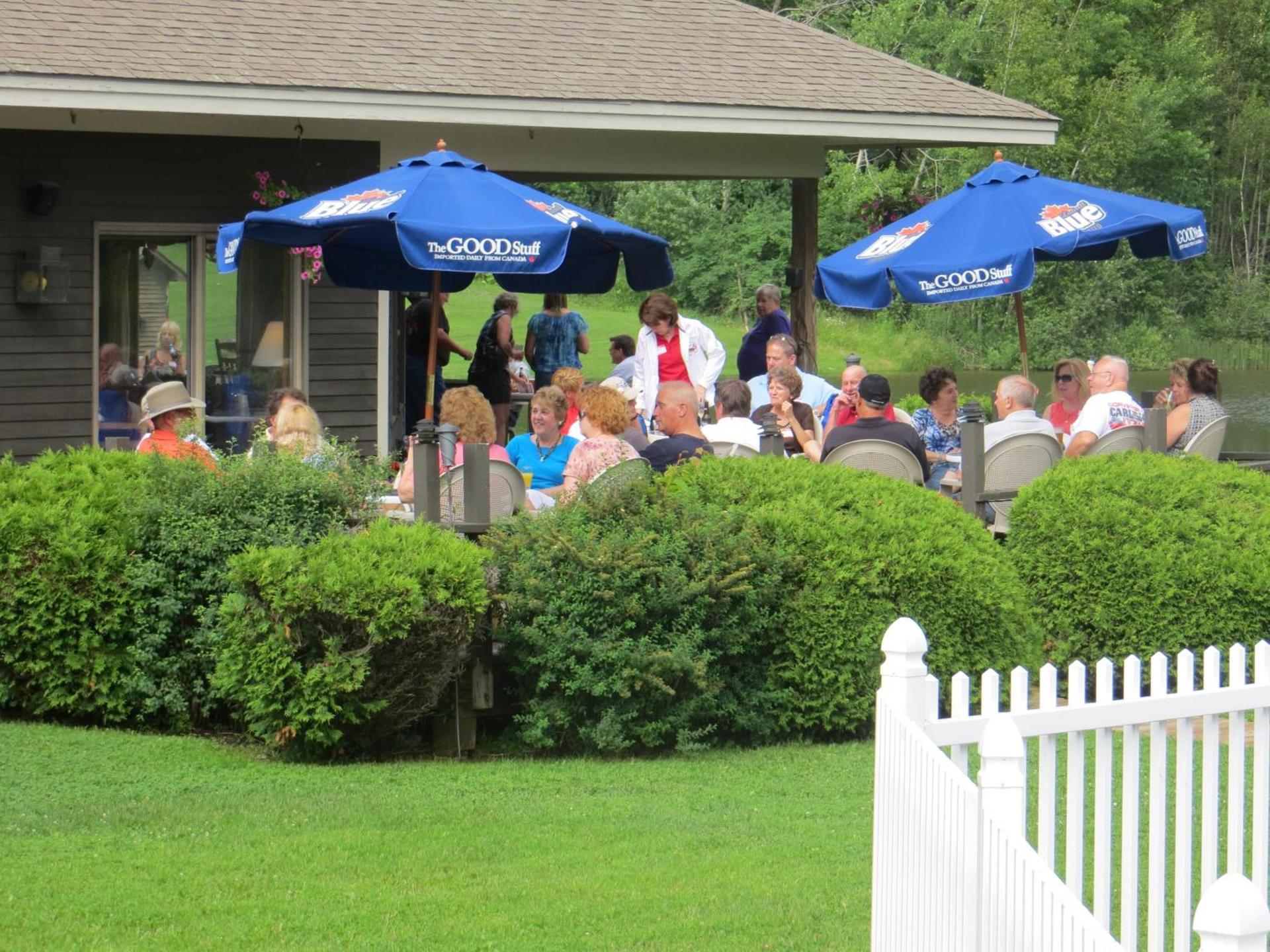 Commodores Inn photo 85