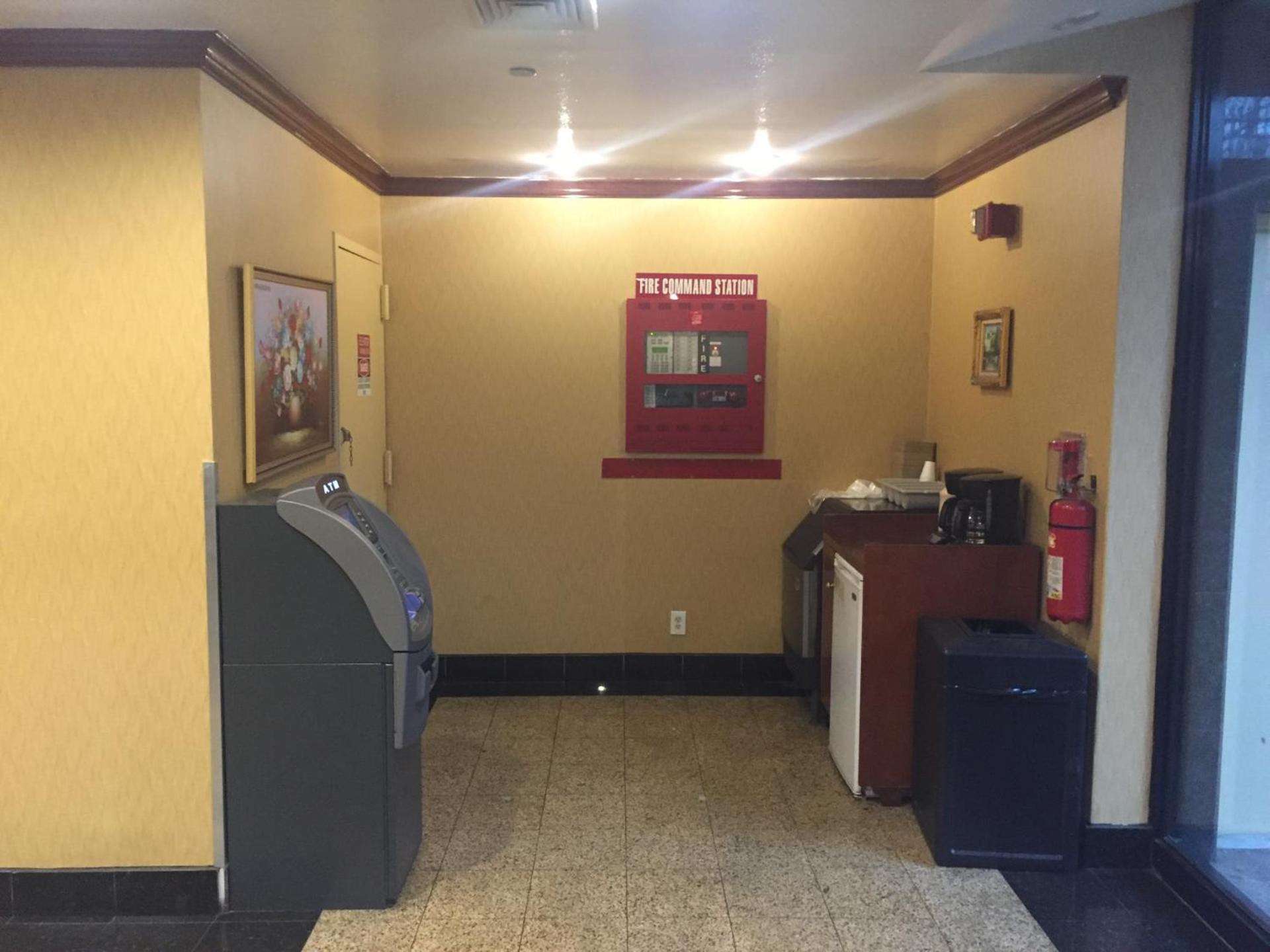 Flushing Motel photo 7