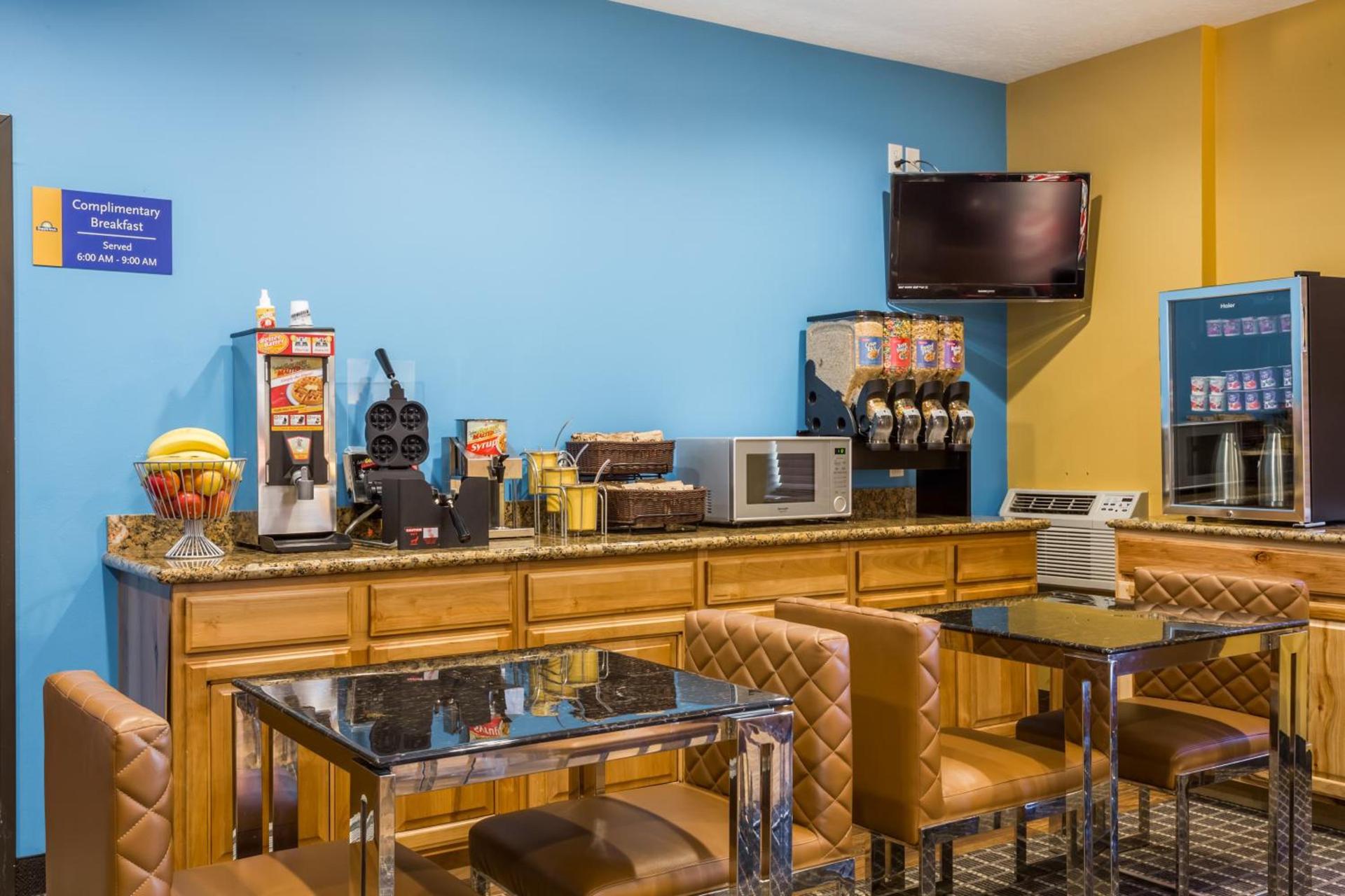 Days Inn by Wyndham Vernal photo 26