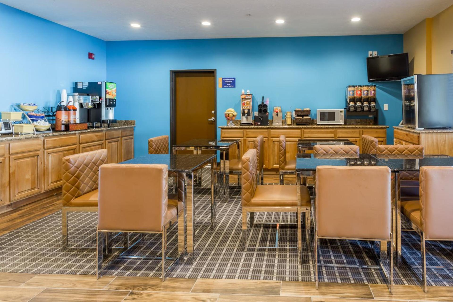 Days Inn by Wyndham Vernal photo 27