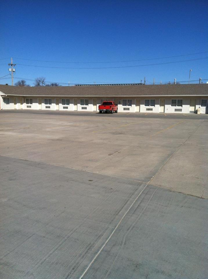 Brooks Motel photo 17