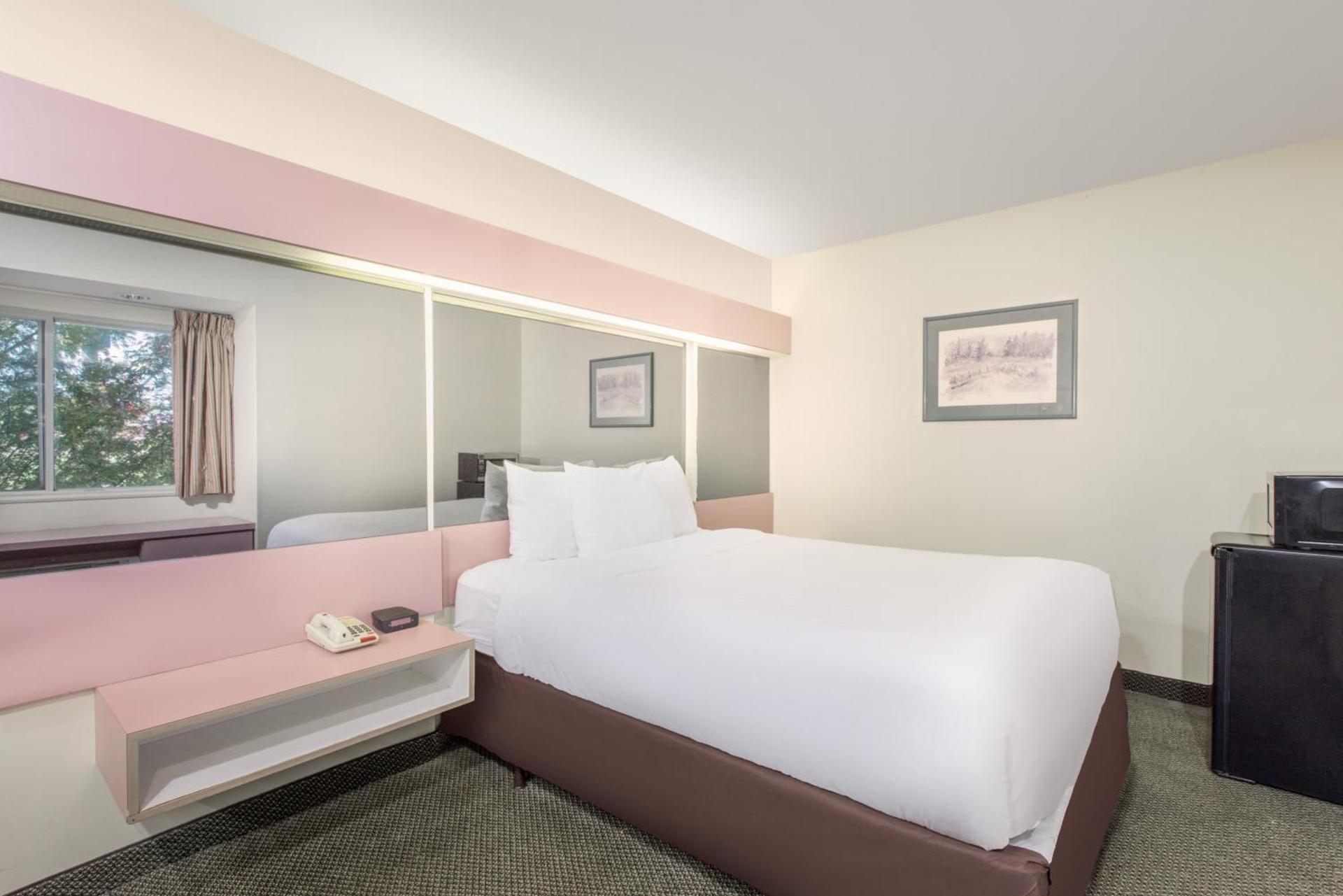 Knights Inn Allentown photo 15